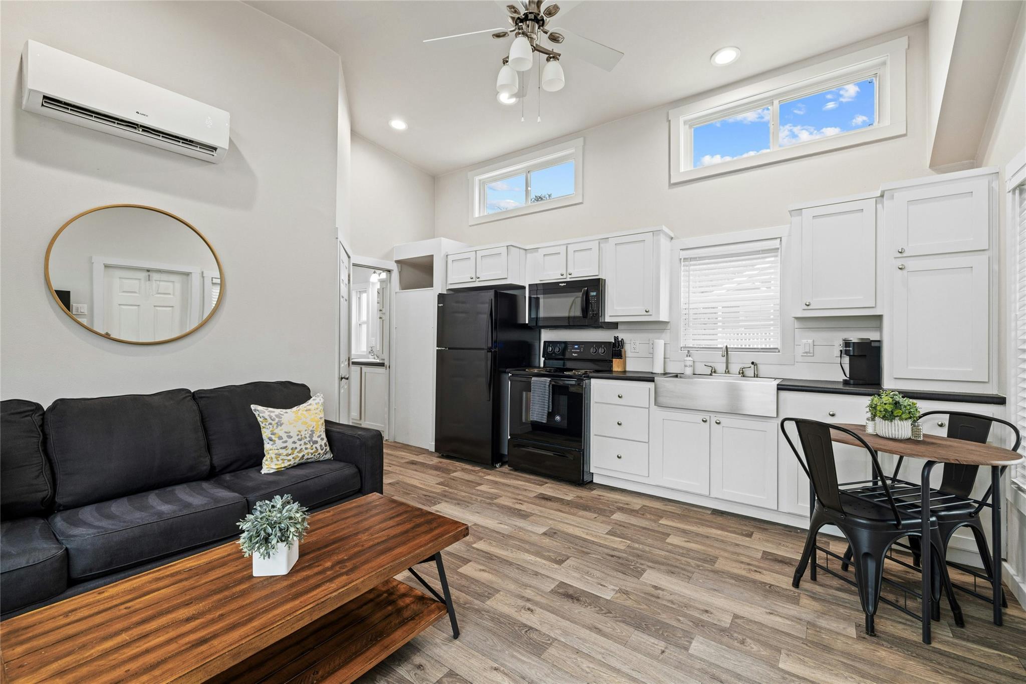 257 County Road 278 Unit D Rd # D, Liberty Hill, TX 78642