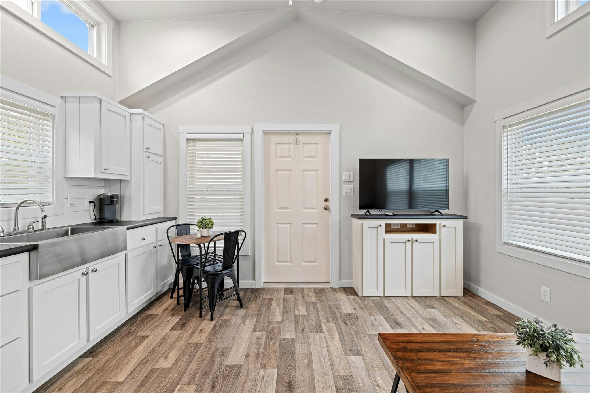 257 County Road 278 Unit D Rd # D, Liberty Hill, TX 78642