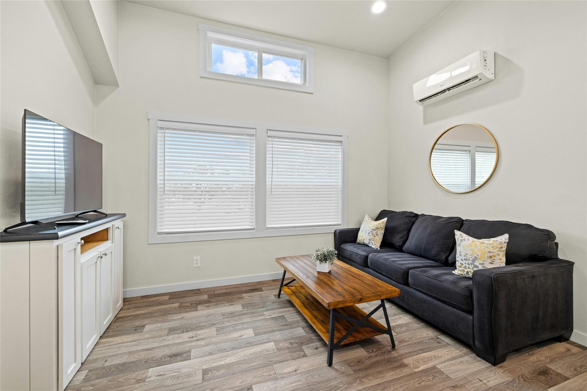 257 County Road 278 Unit D Rd # D, Liberty Hill, TX 78642