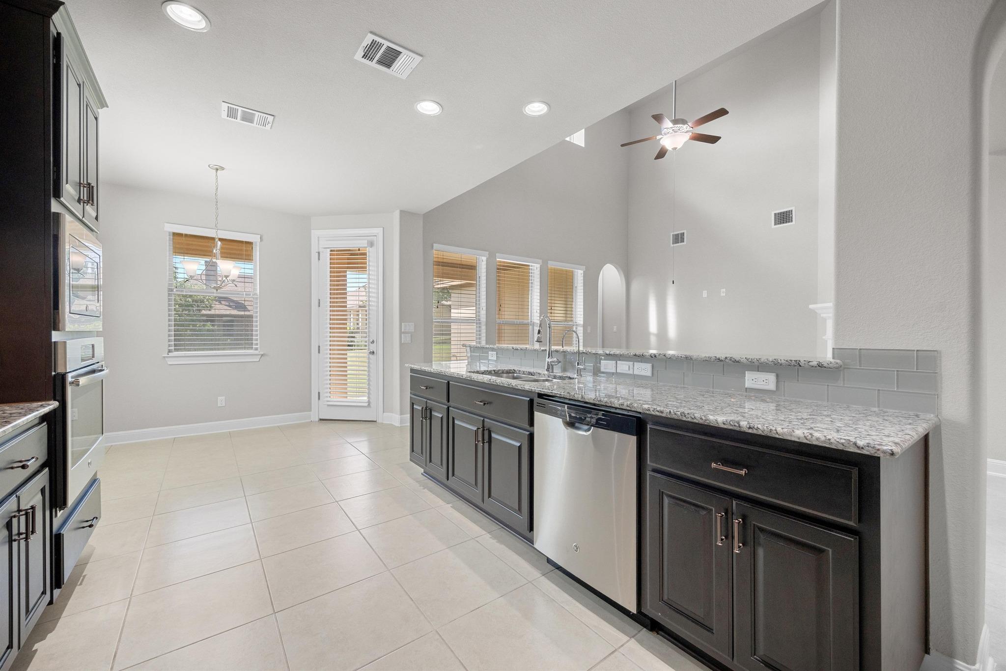 3317 Venezia Vw, Leander, TX 78641