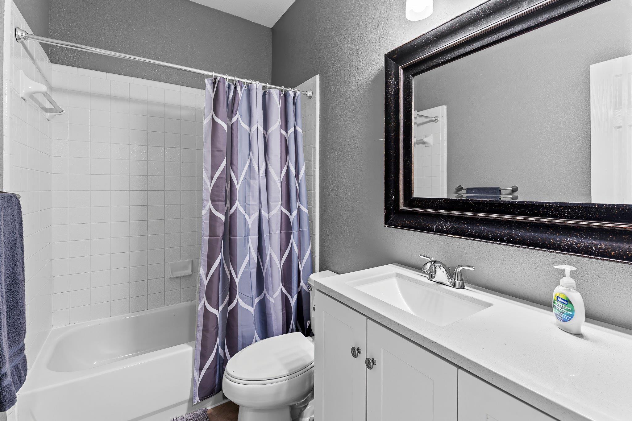 215 Spotted Fawn Dr, Hutto, TX 78634