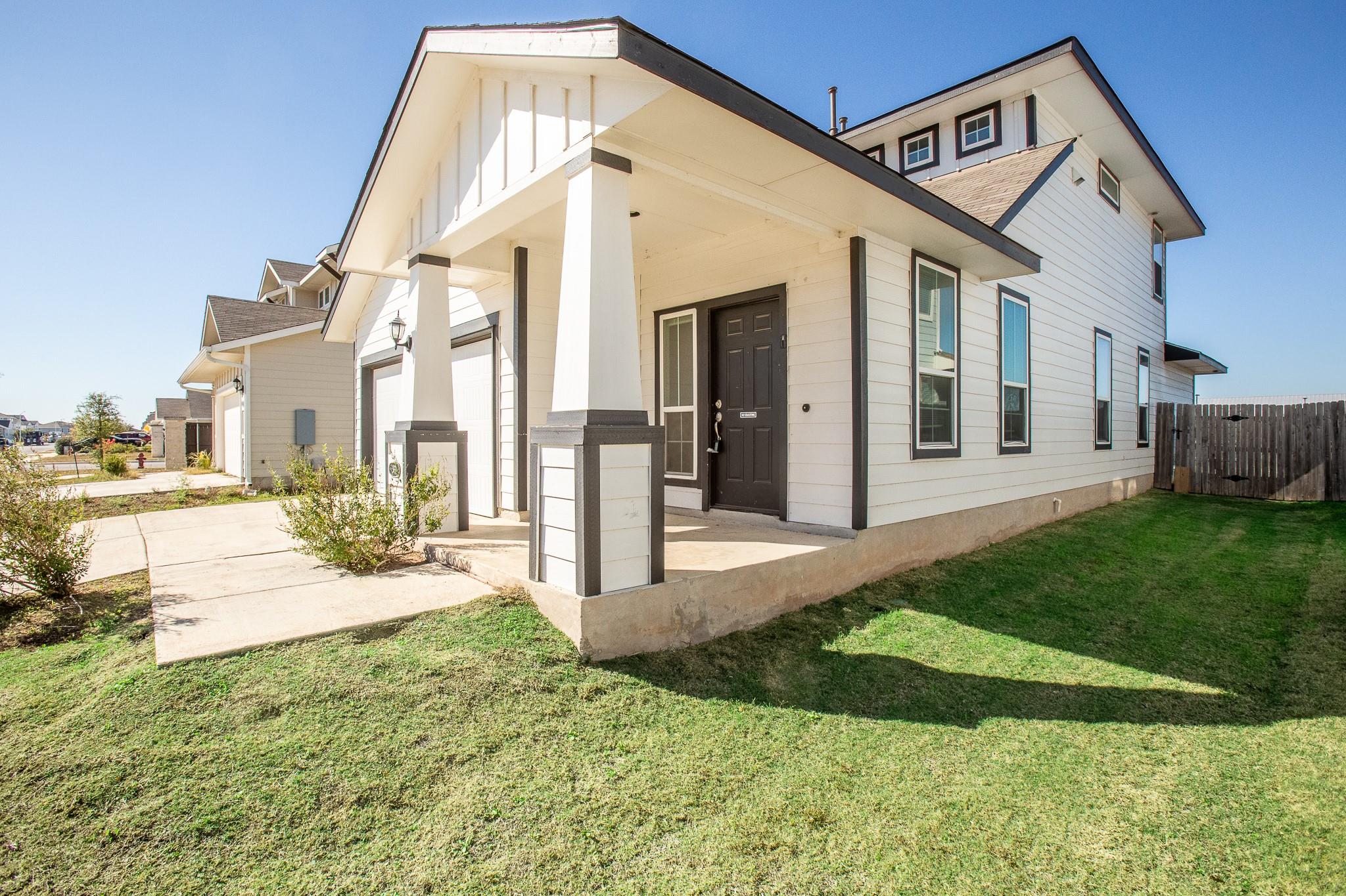 301 Tempest Trl, Maxwell, TX 78656