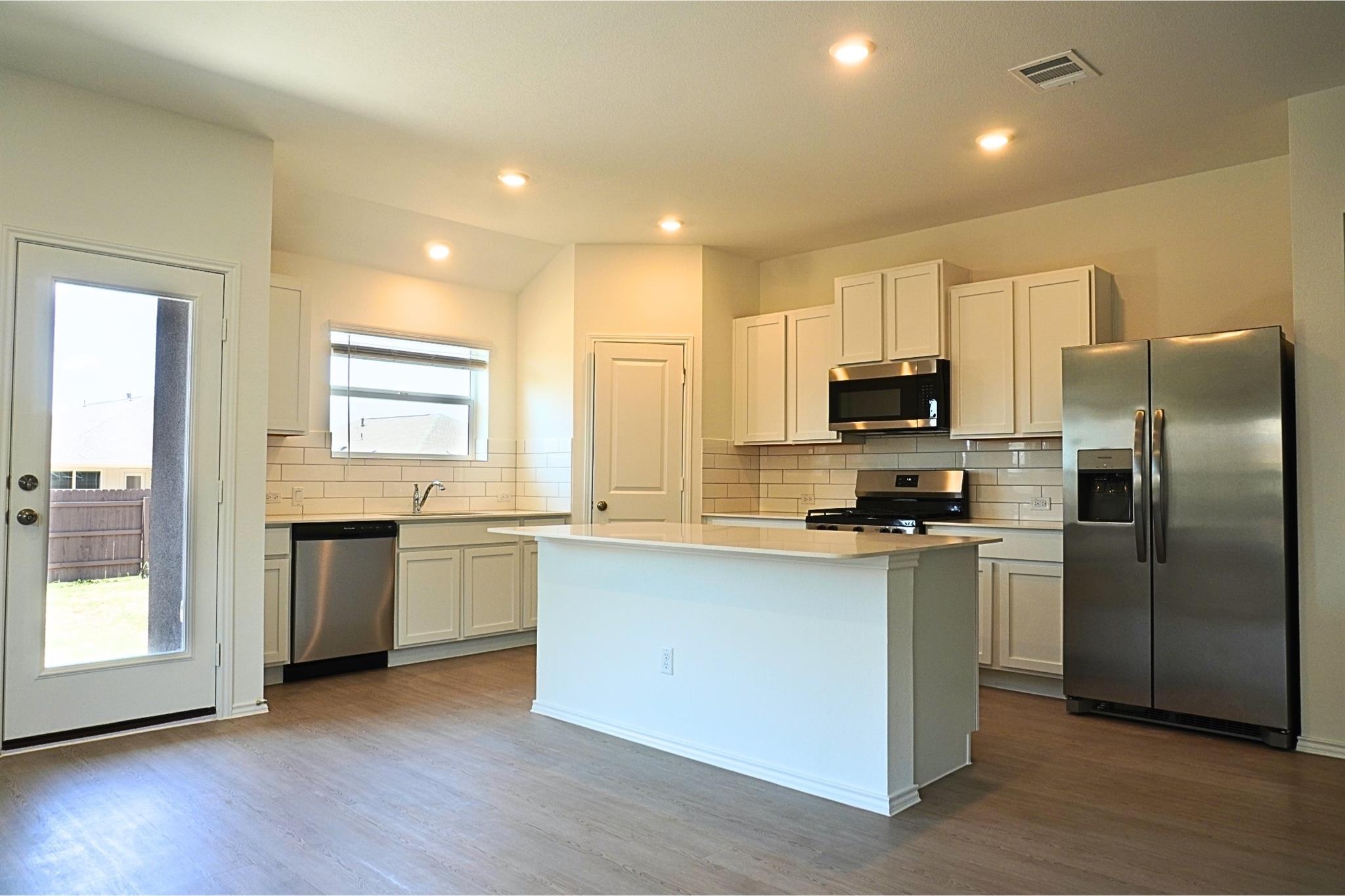 1521 Boggy Creek Ranch Rd, Georgetown, TX 78628