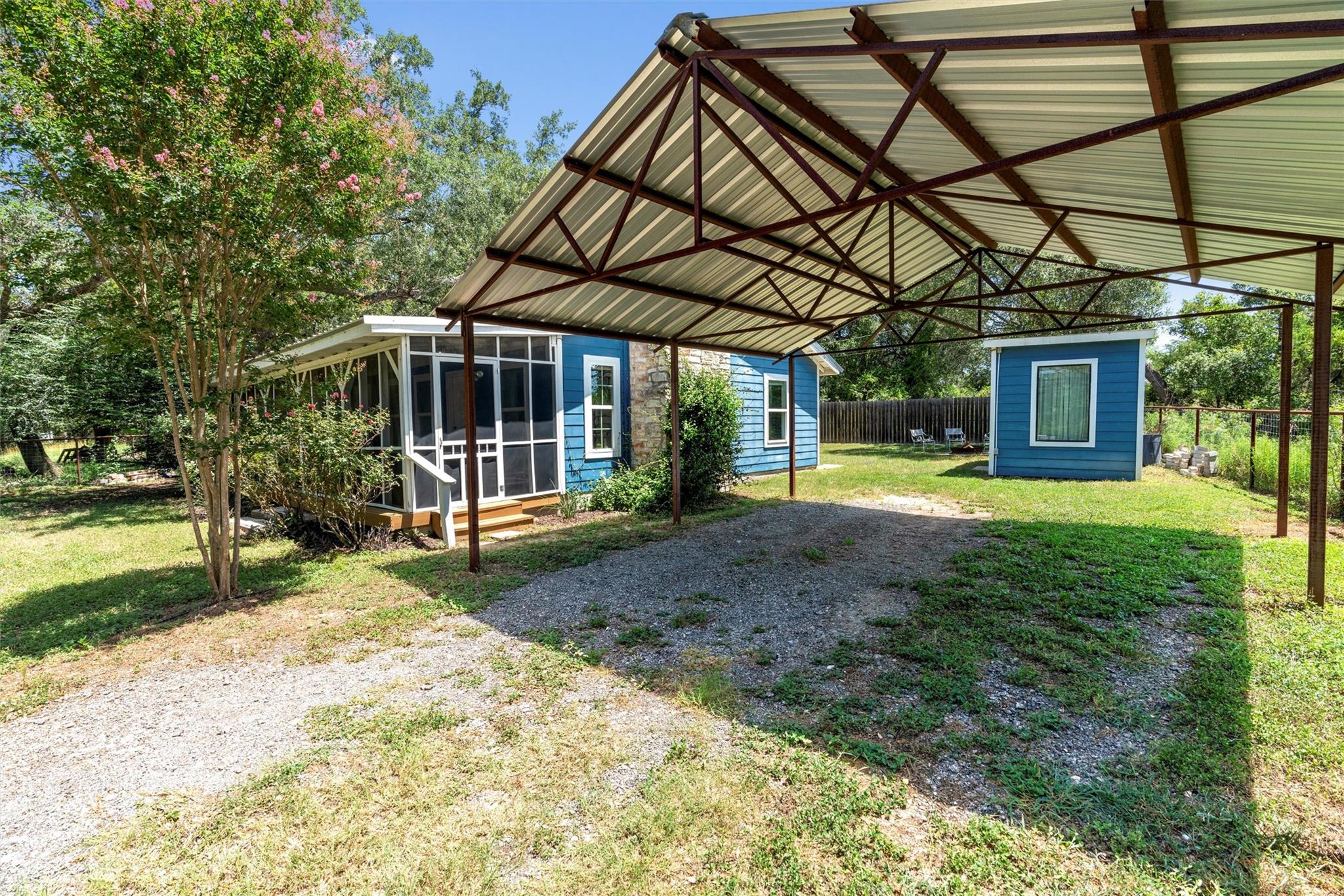 170 Whitetail Ln, Dale, TX 78616