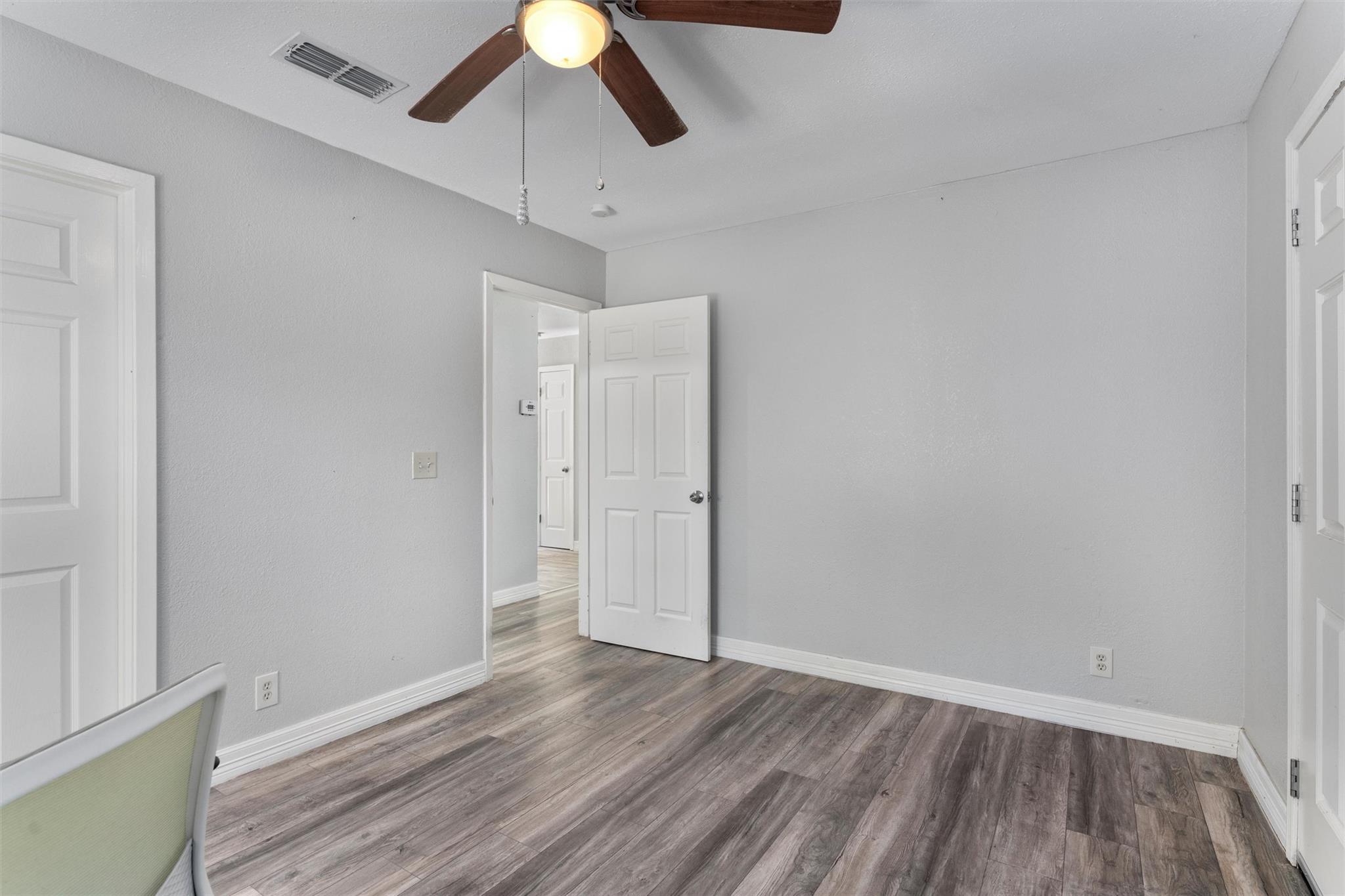 170 Whitetail Ln, Dale, TX 78616