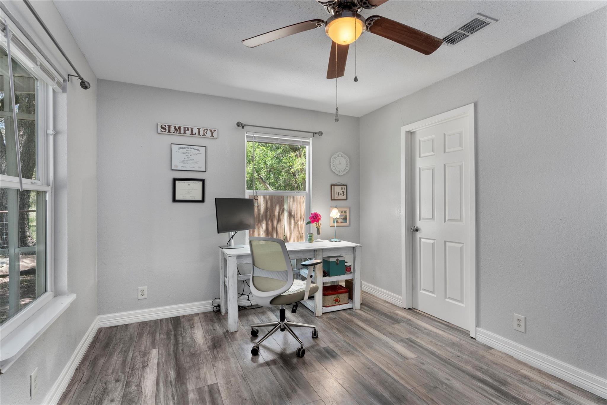 170 Whitetail Ln, Dale, TX 78616