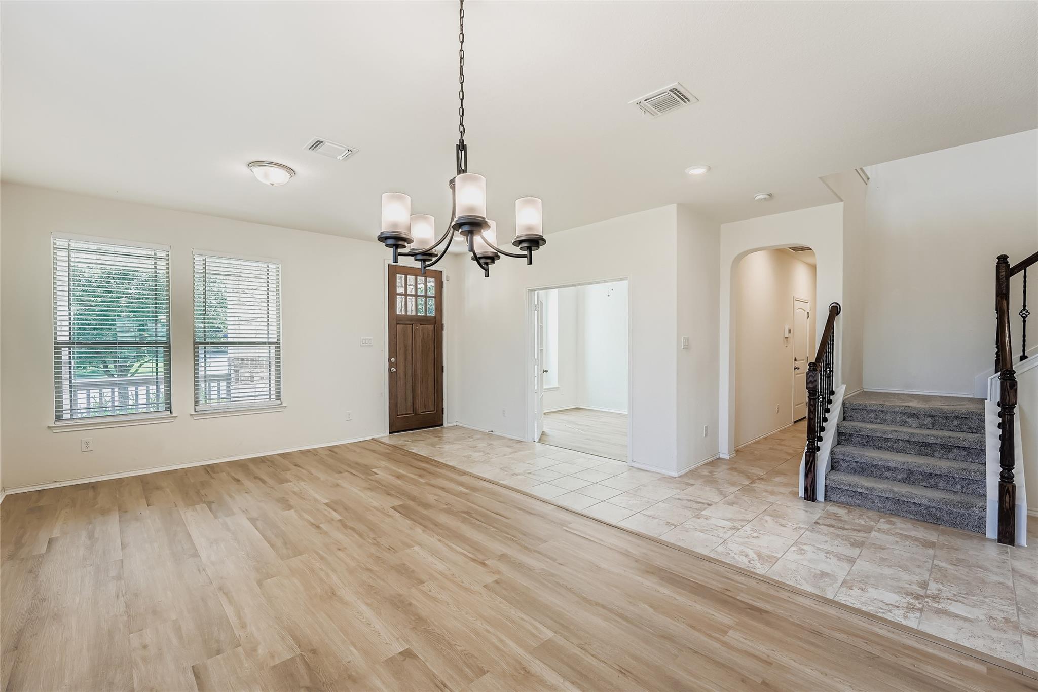 3017 Timothy Dr, Round Rock, TX 78665