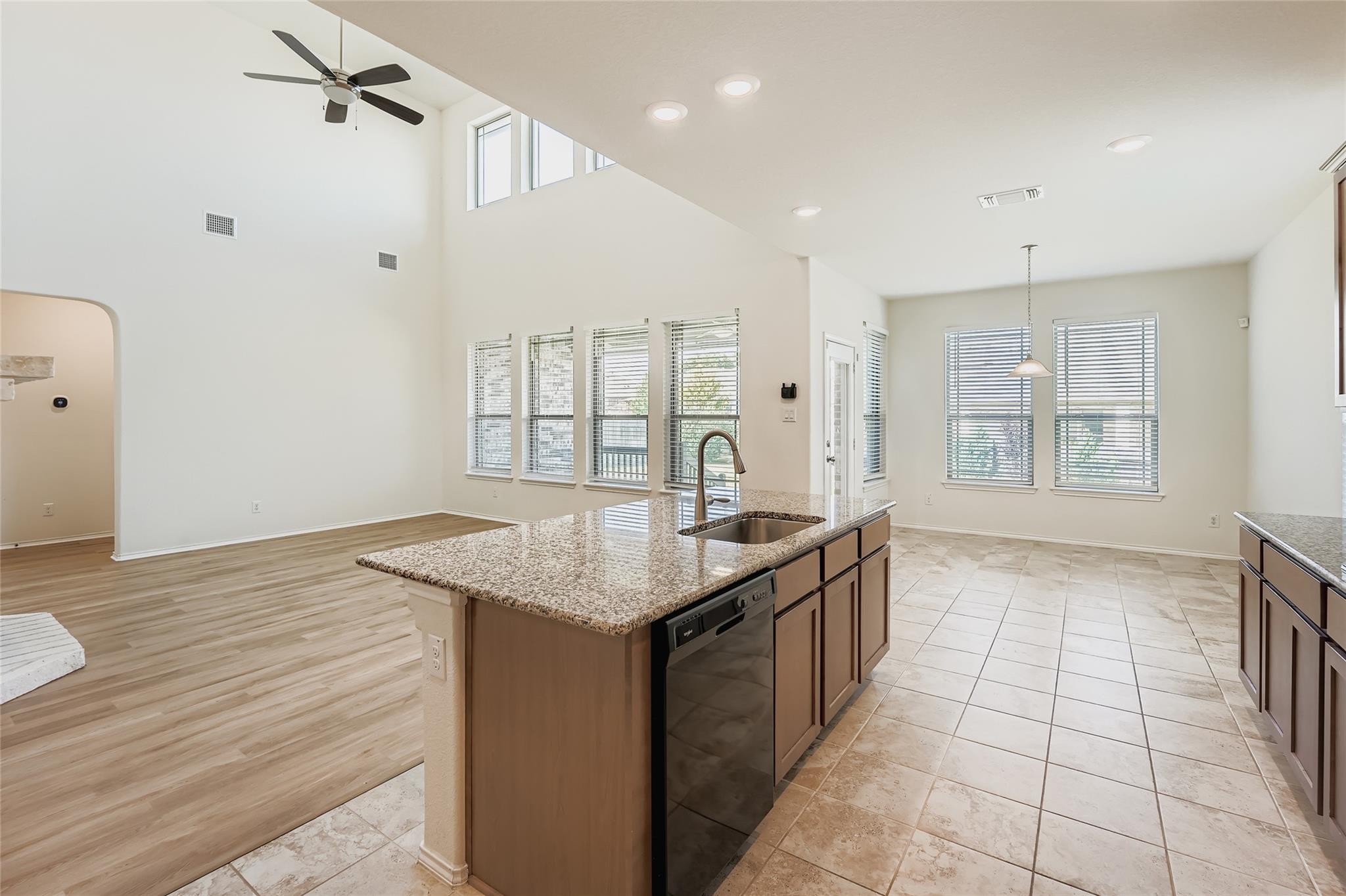 3017 Timothy Dr, Round Rock, TX 78665