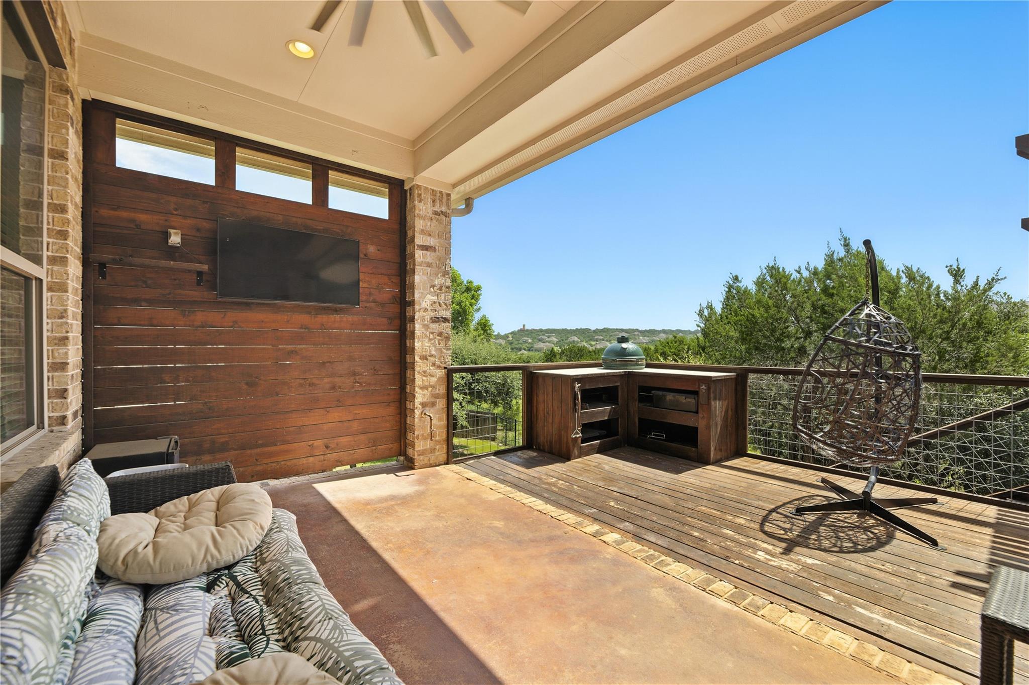 5305 Green Thread Trl, Spicewood, TX 78669