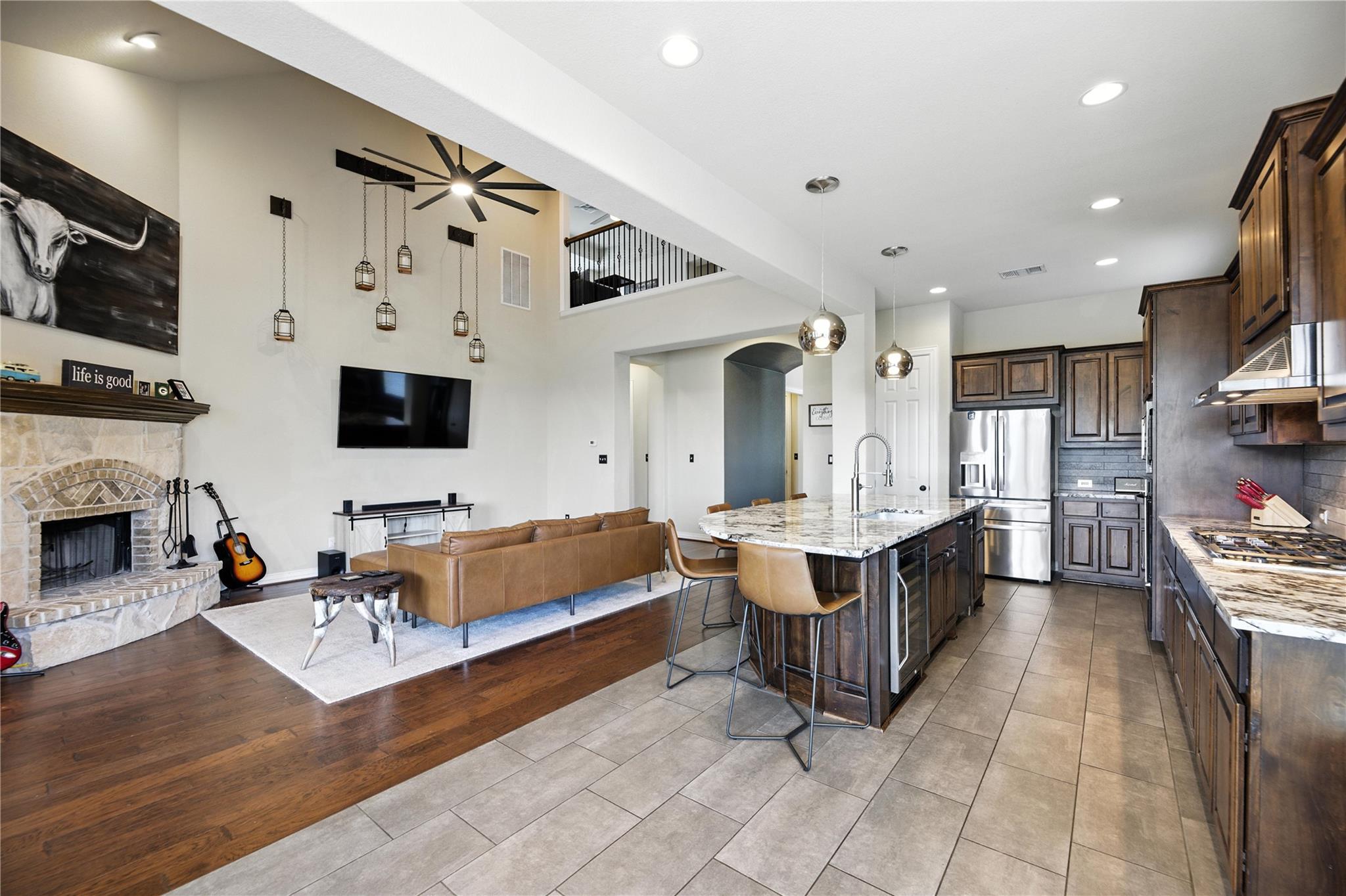 5305 Green Thread Trl, Spicewood, TX 78669