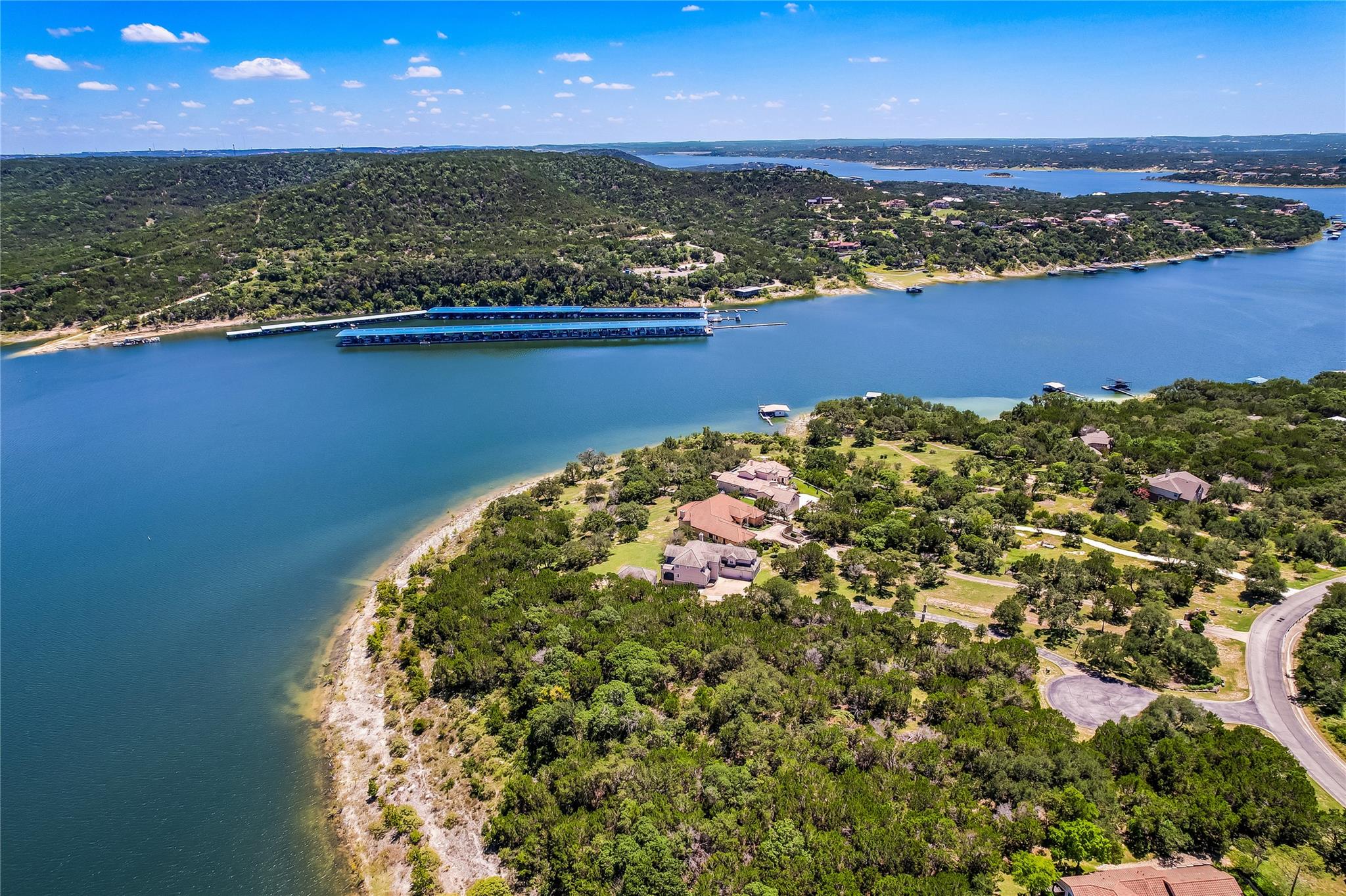 17140 Northlake Hills Dr, Jonestown, TX 78645