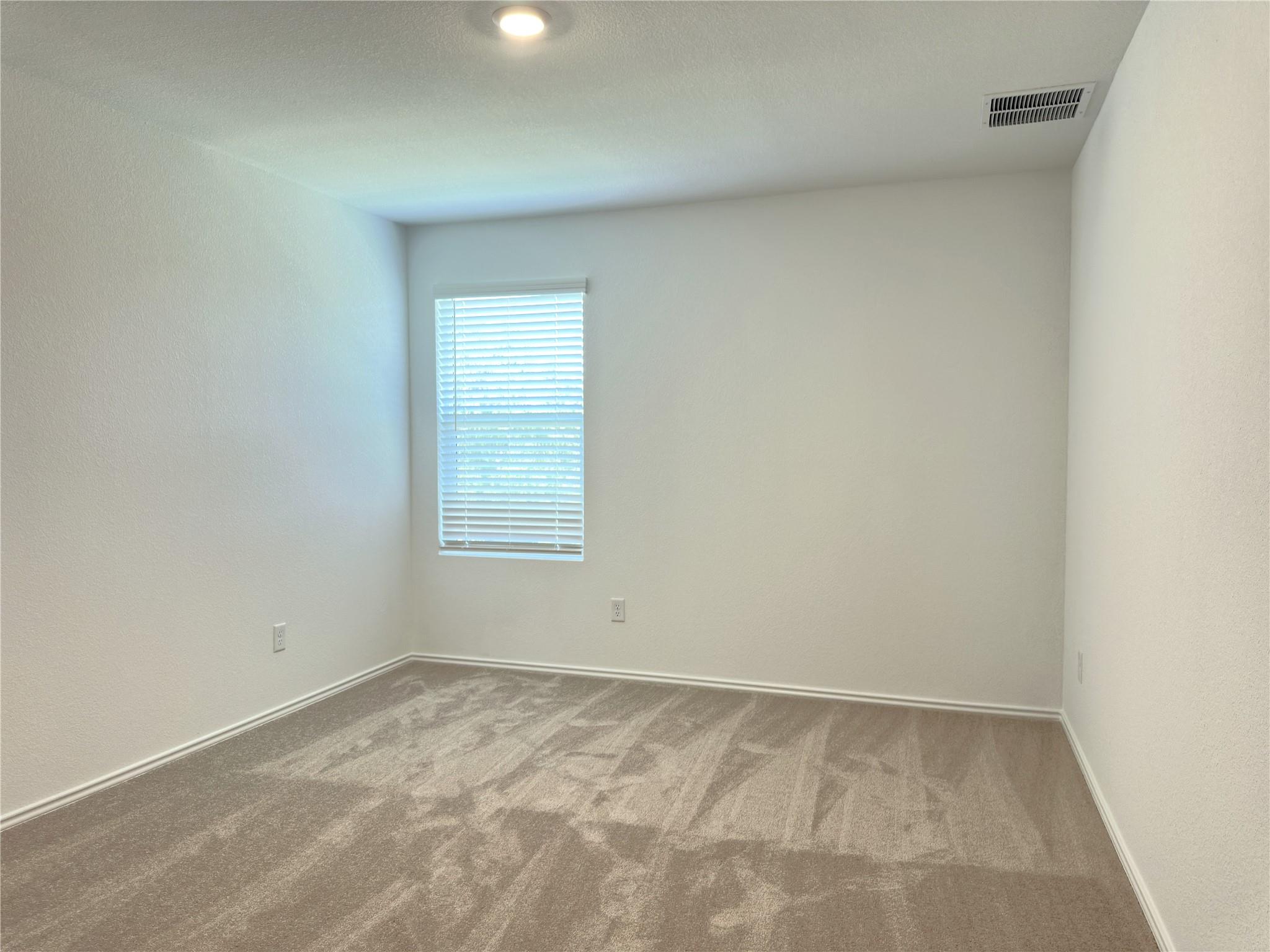 158 Cibolo Creek Loop, Bastrop, TX 78602