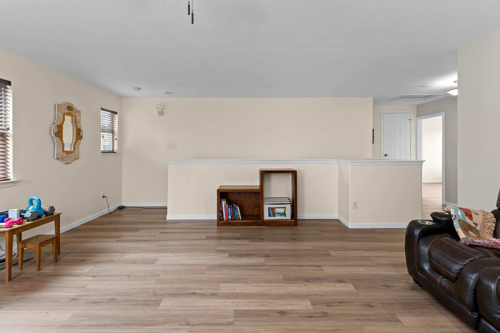 2417 Hollis Ln, Cedar Park, TX 78613