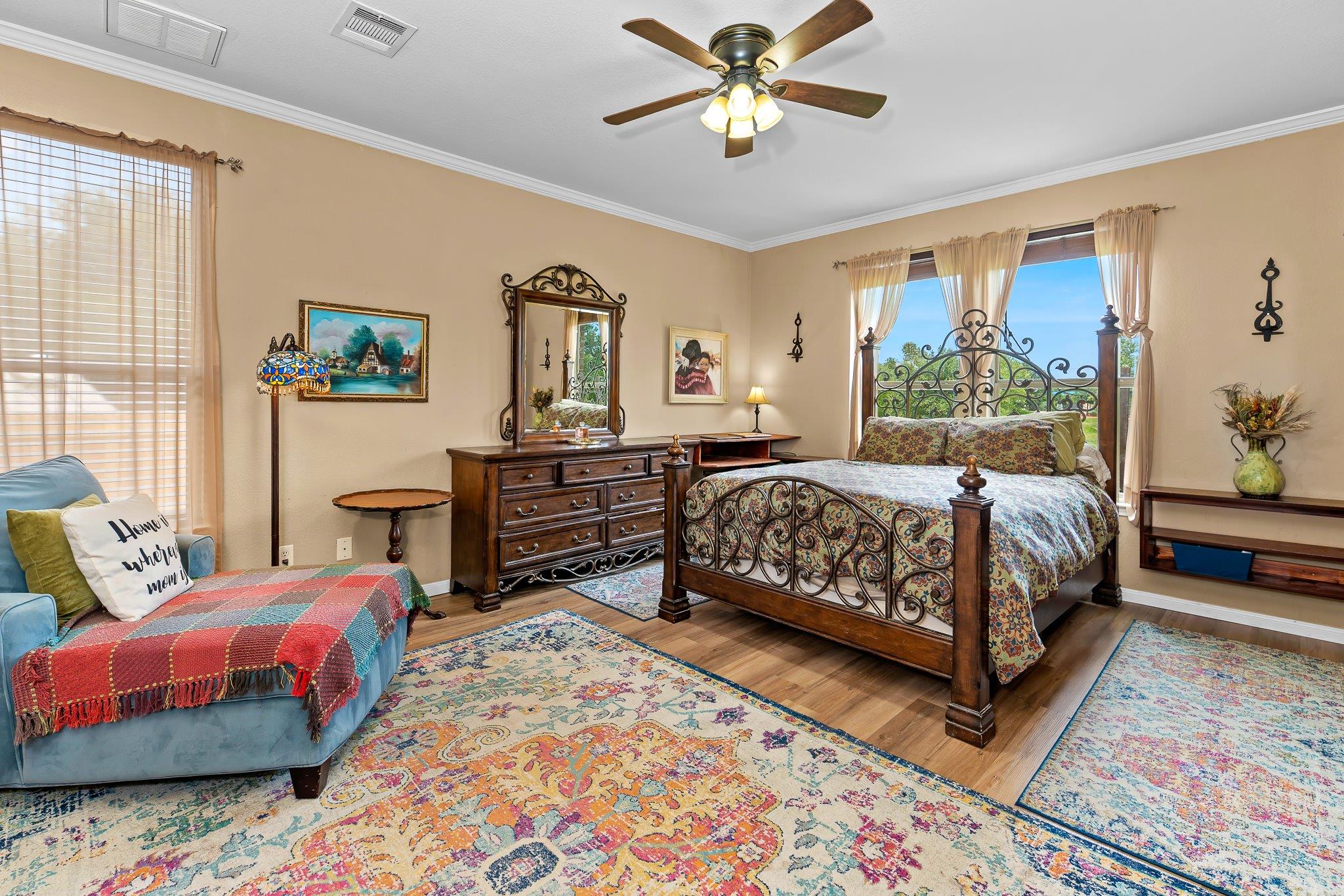 2417 Hollis Ln, Cedar Park, TX 78613