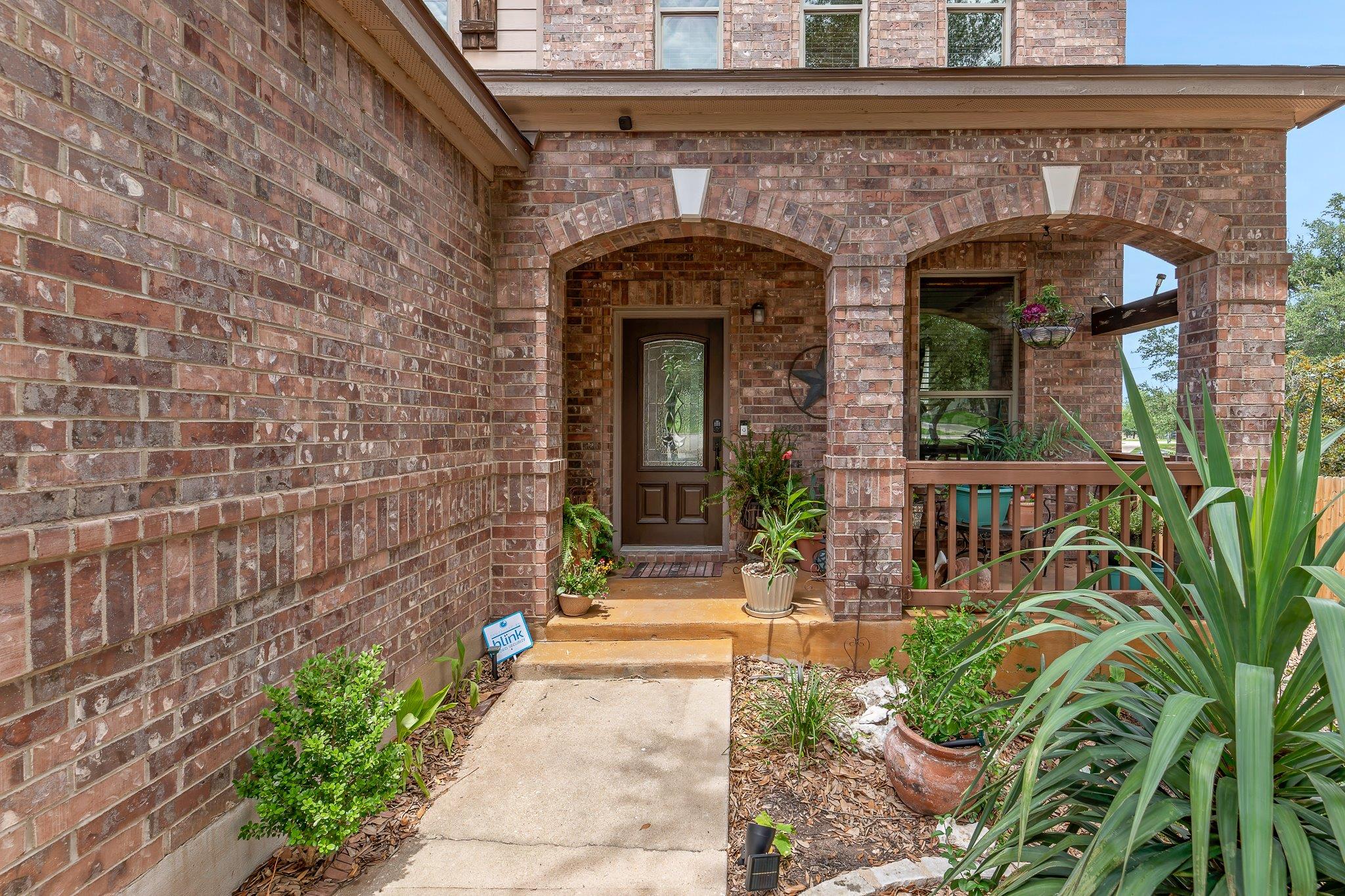 2417 Hollis Ln, Cedar Park, TX 78613