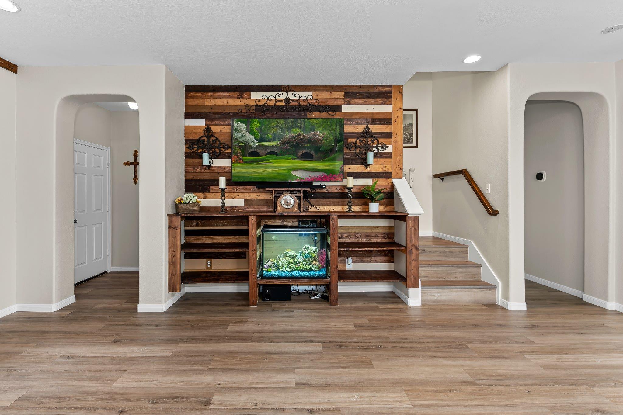 2417 Hollis Ln, Cedar Park, TX 78613