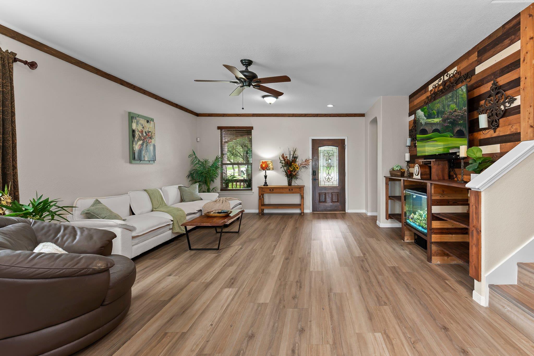 2417 Hollis Ln, Cedar Park, TX 78613