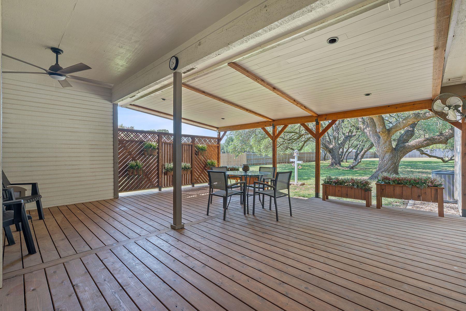 4004 Fountainwood Cir, Georgetown, TX 78633