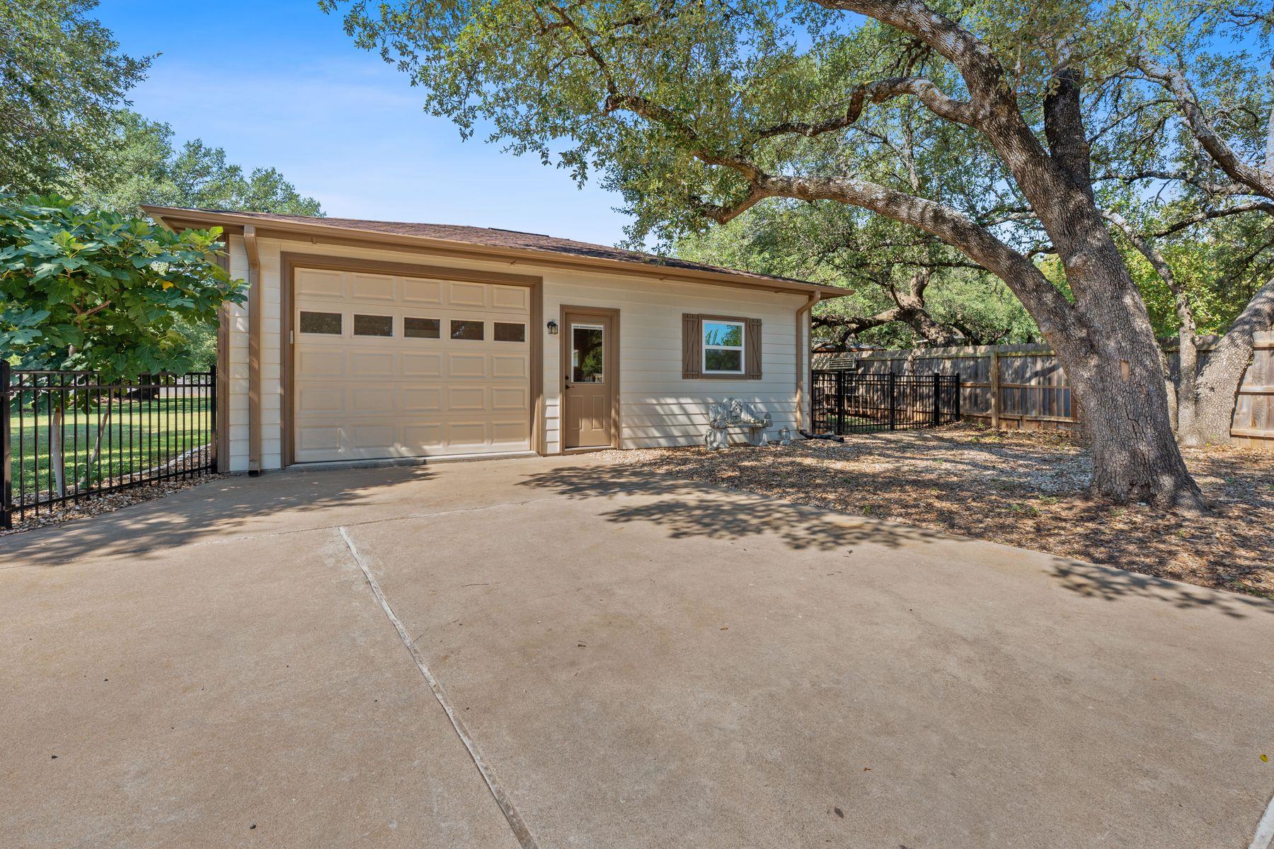 4004 Fountainwood Cir, Georgetown, TX 78633