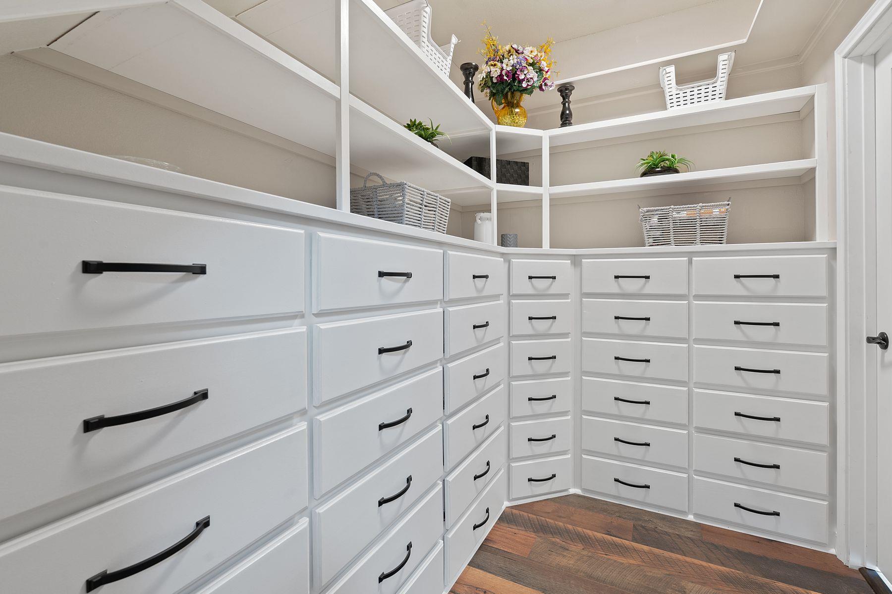 4004 Fountainwood Cir, Georgetown, TX 78633