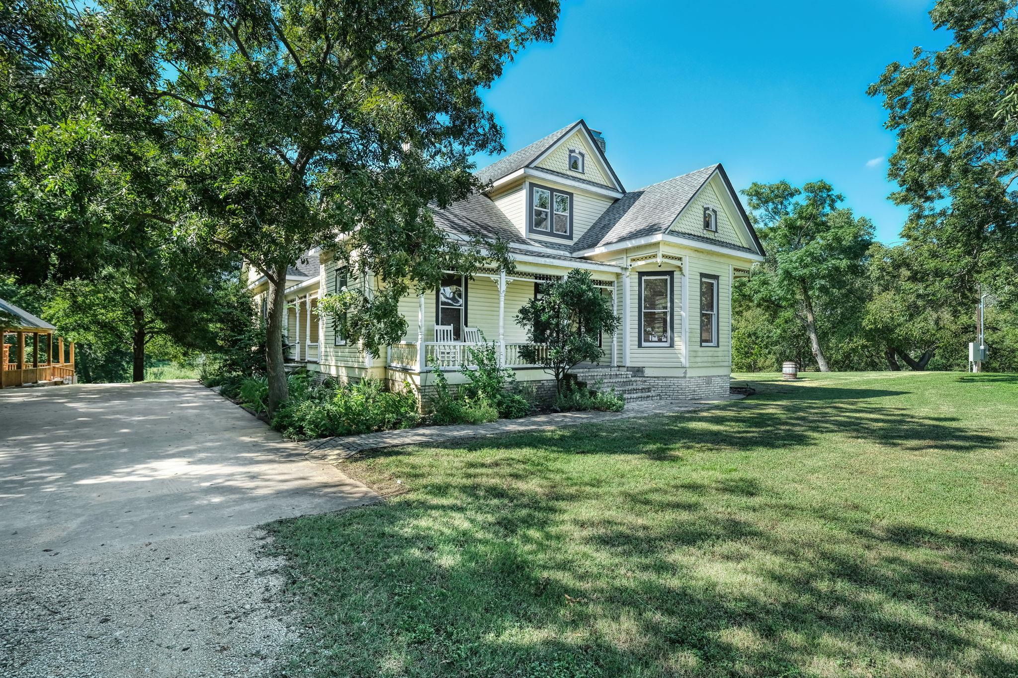 11900 Fm 1660, Hutto, TX 78634