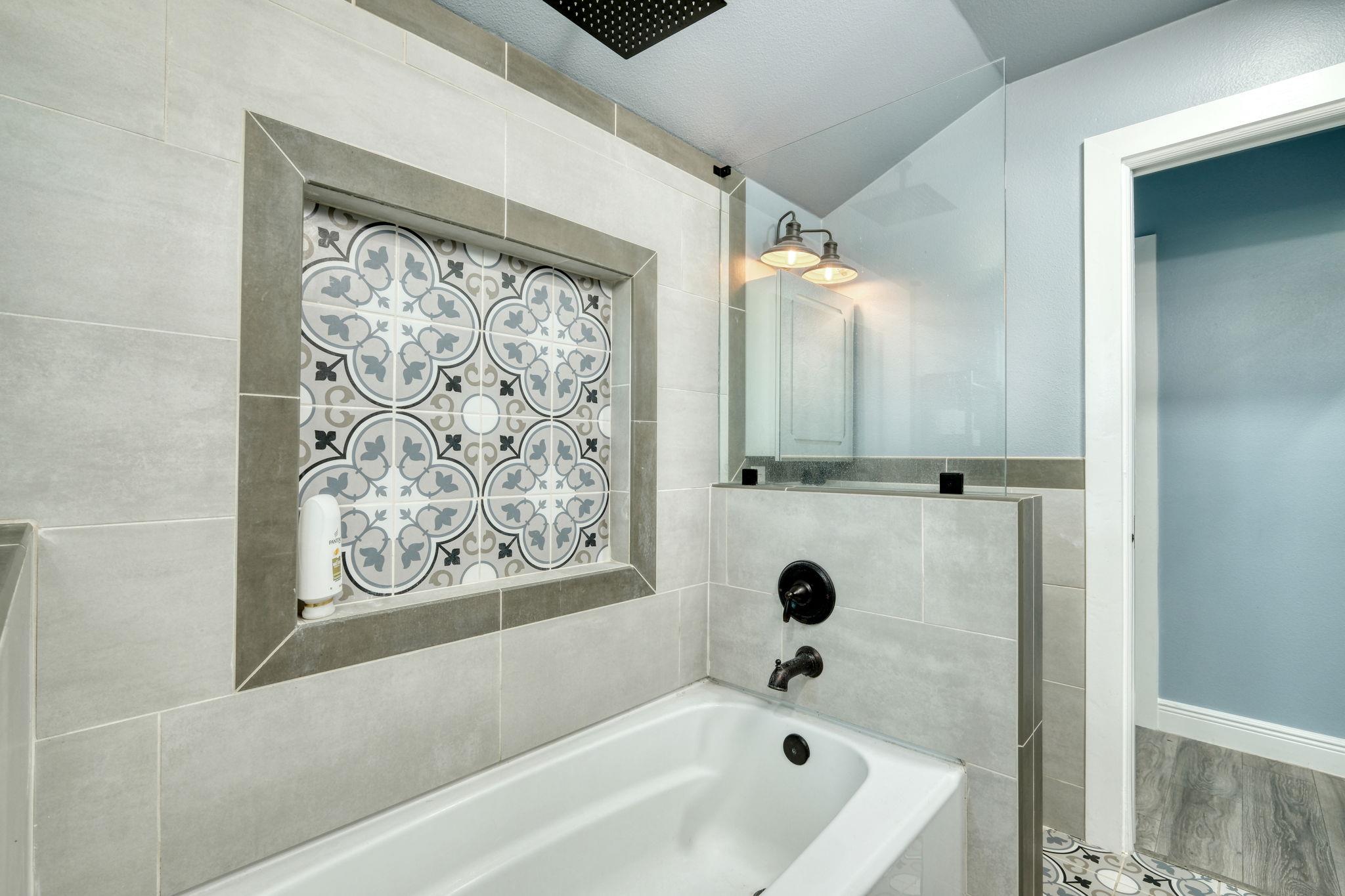 11900 Fm 1660, Hutto, TX 78634