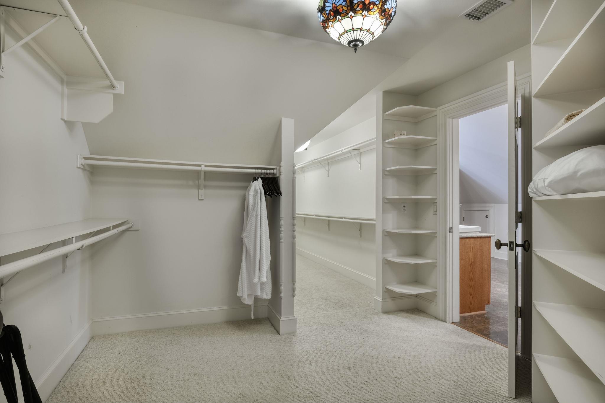 11900 Fm 1660, Hutto, TX 78634