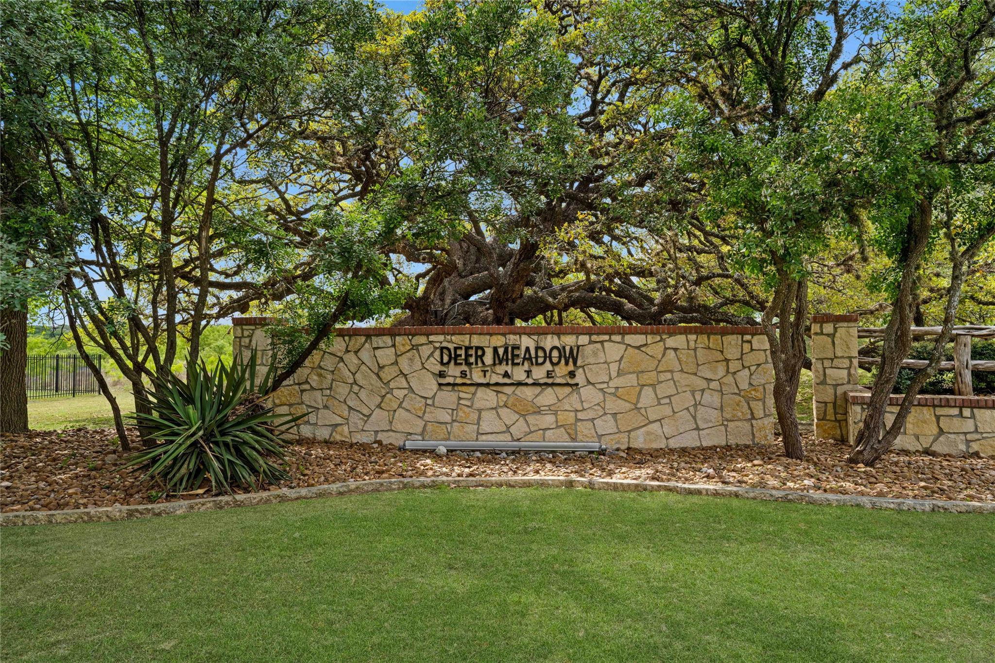 30900 Woodbine Way Way, Boerne, TX 78015