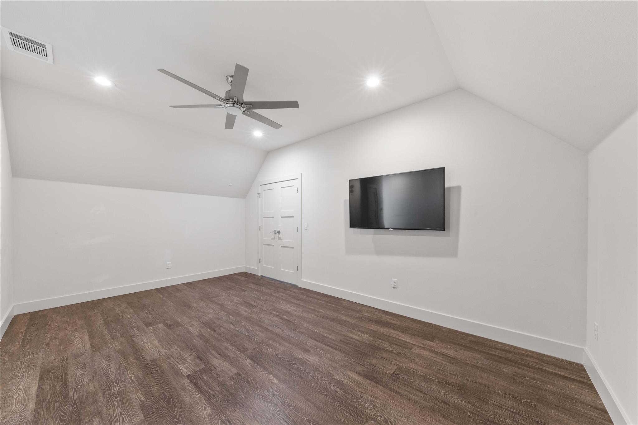 2004 E 8th St, Austin, TX 78702