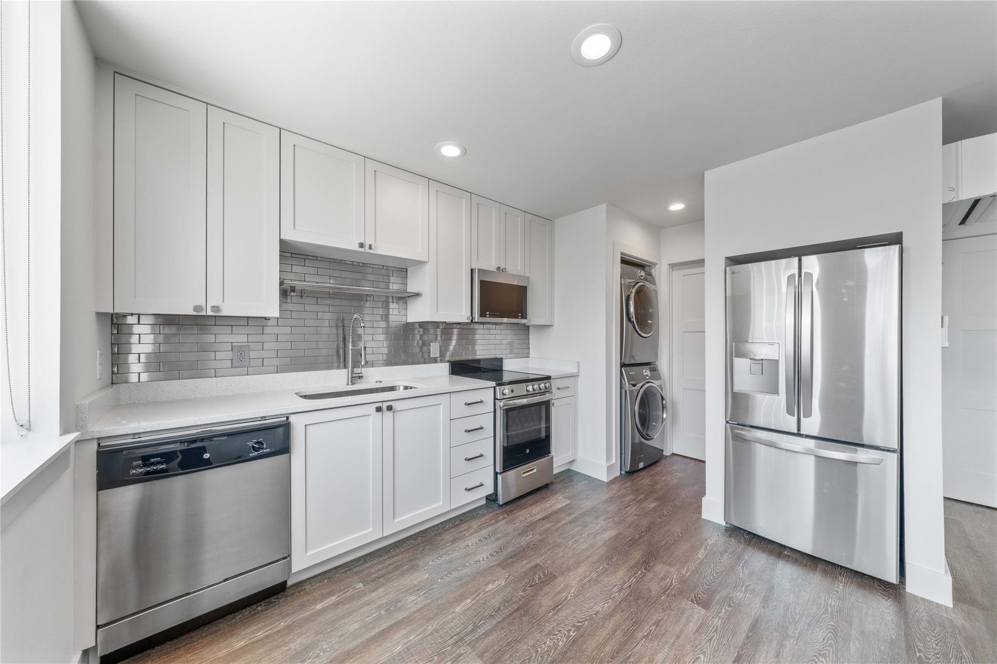 2004 E 8th St, Austin, TX 78702