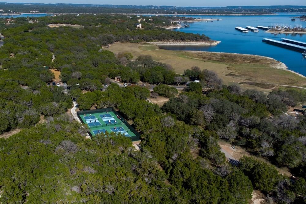 122 Acapulco Dr, Lakeway, TX 78734