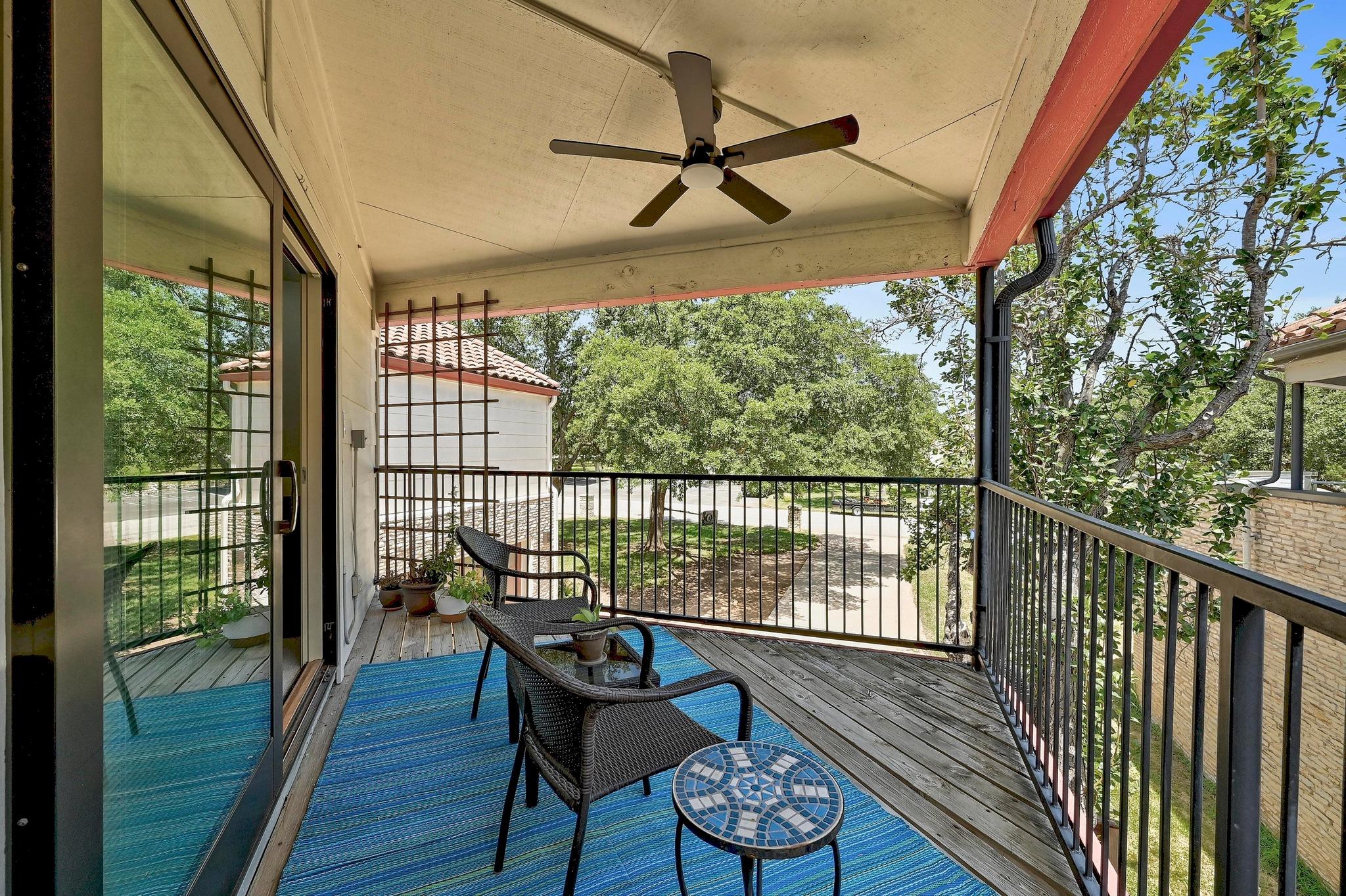 122 Acapulco Dr, Lakeway, TX 78734