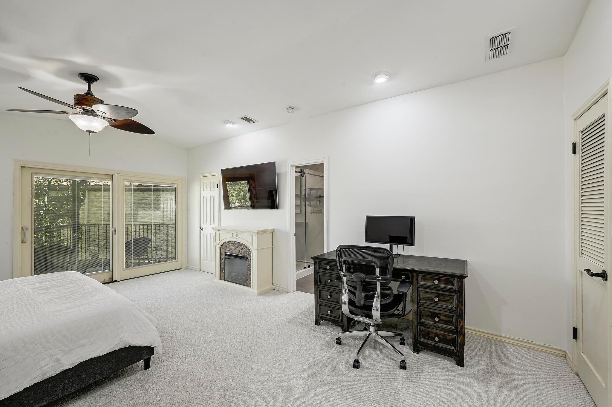 122 Acapulco Dr, Lakeway, TX 78734