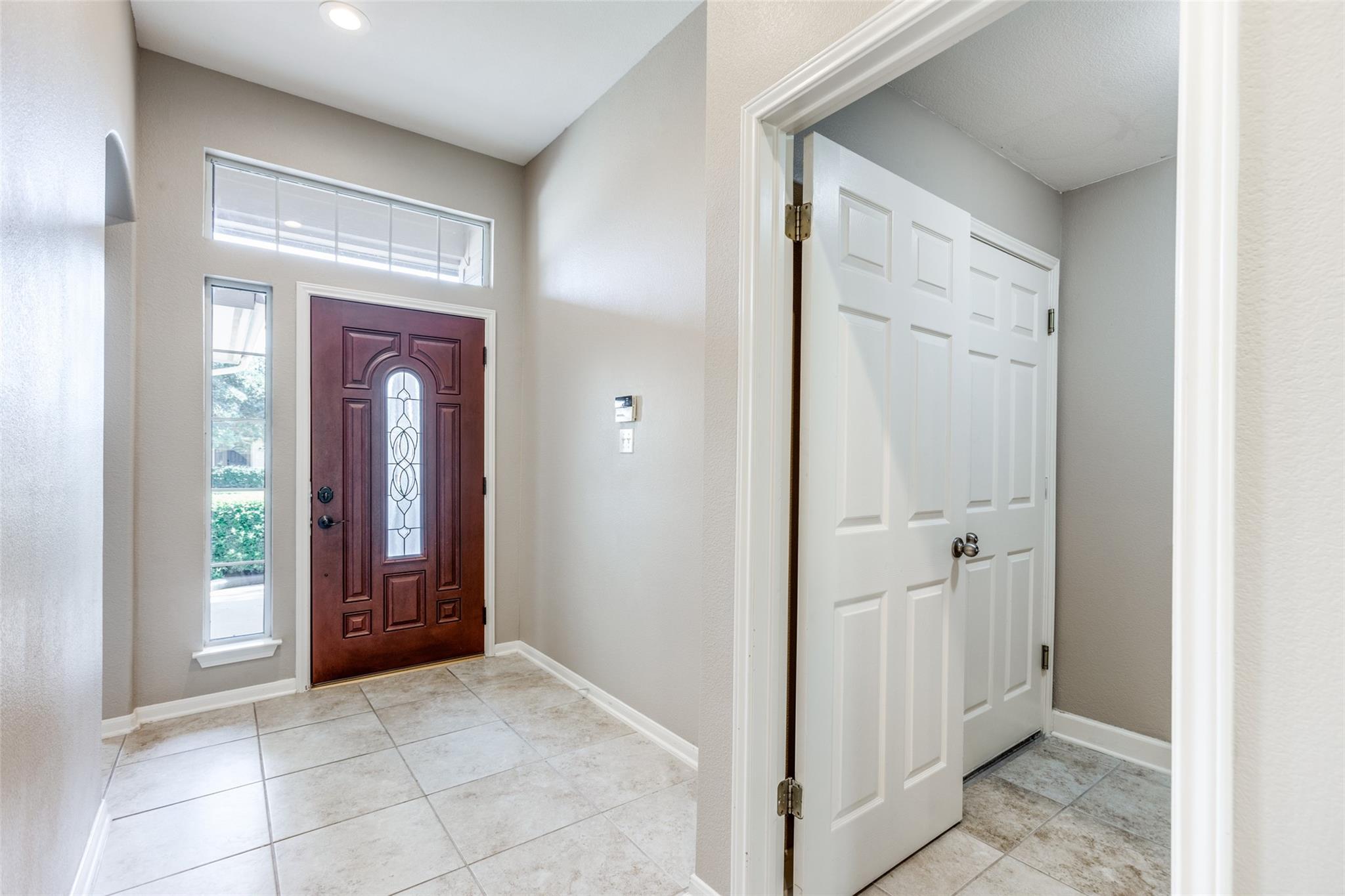 410 S River Crossing Trl, Round Rock, TX 78665