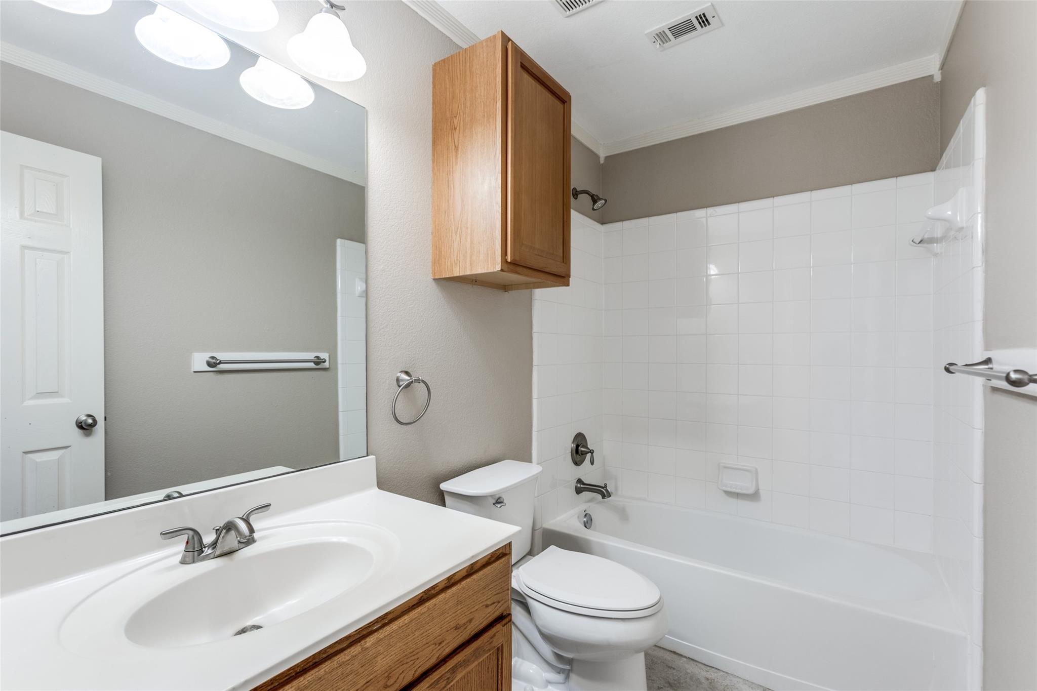 410 S River Crossing Trl, Round Rock, TX 78665