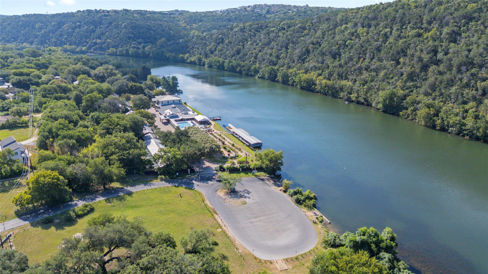 1208 W. LAKELAND Dr Dr, Austin, TX 78732