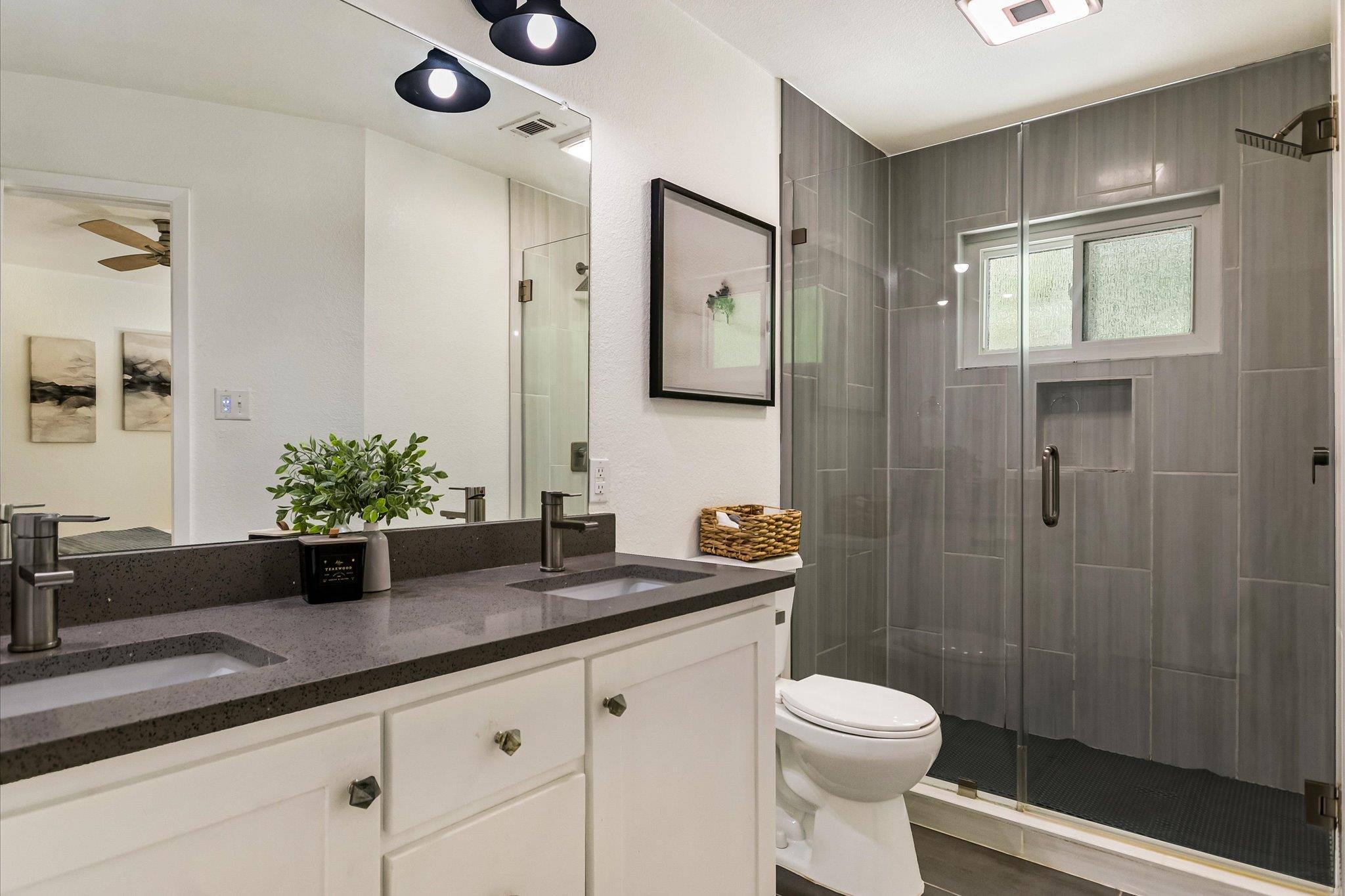 3201 Harpers Ferry Ln, Austin, TX 78745