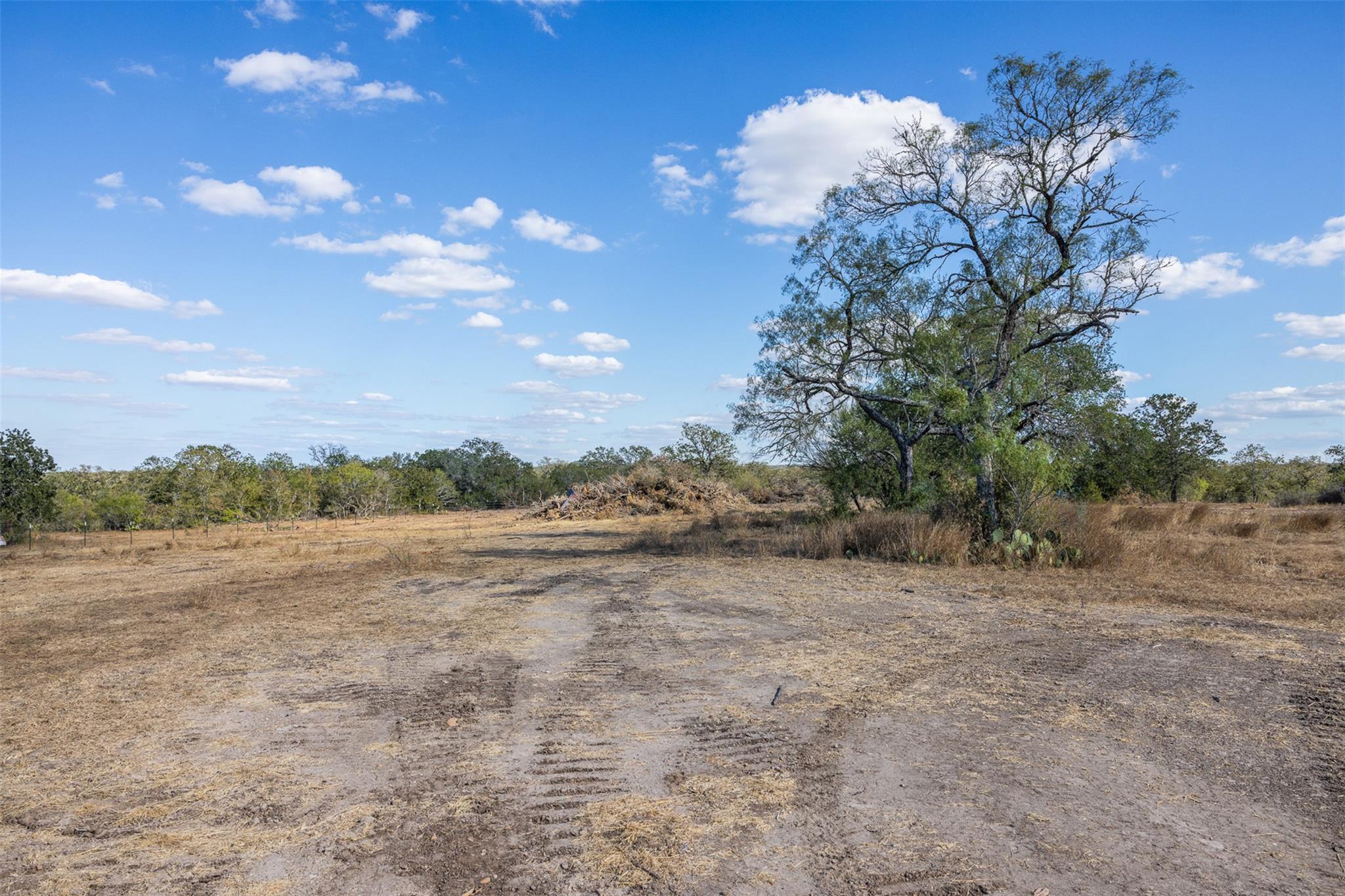 Lot 11 County Road 211, Smiley, TX 78159