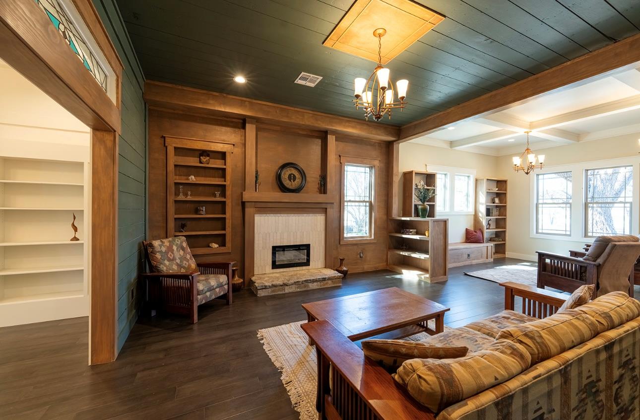 701 S Vandeveer St, Burnet, TX 78611