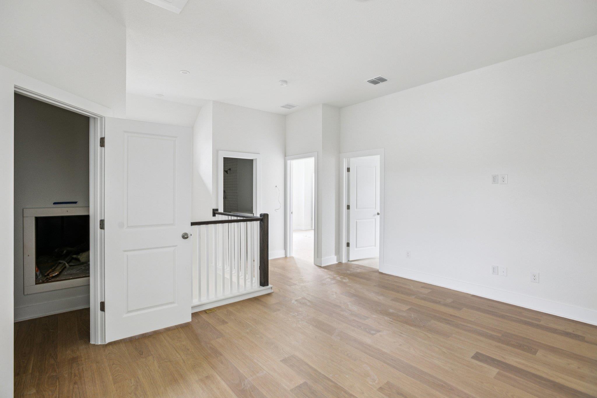 206 San Saba Dr, Buda, TX 78610