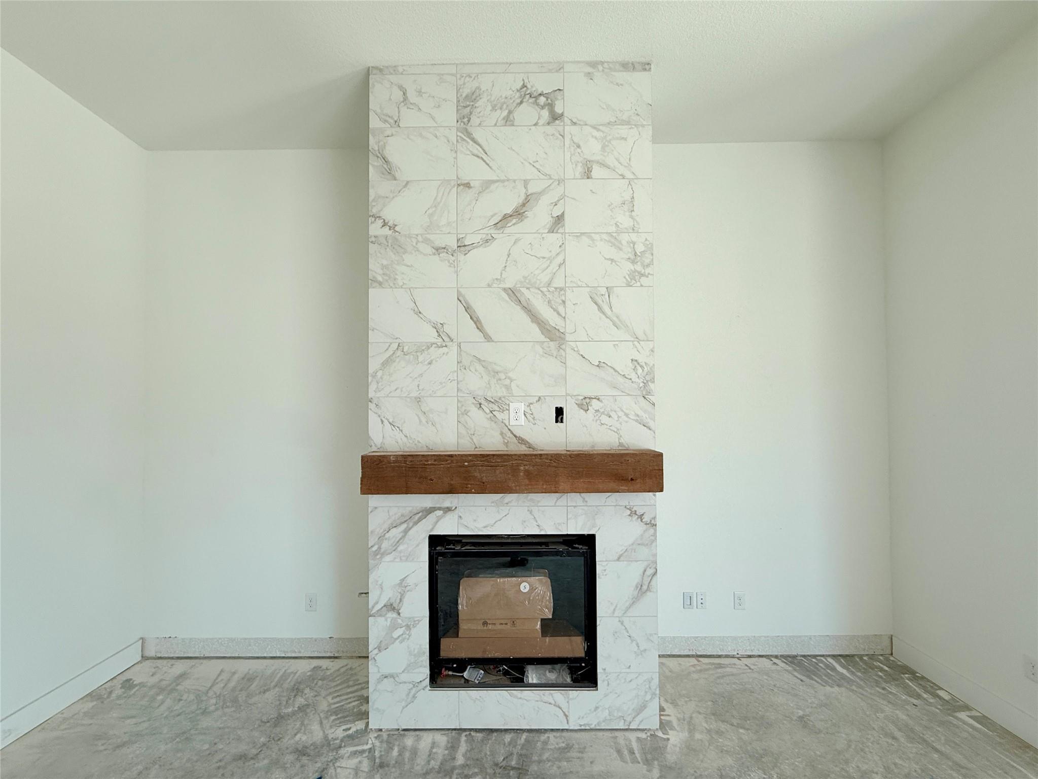 206 San Saba Dr, Buda, TX 78610