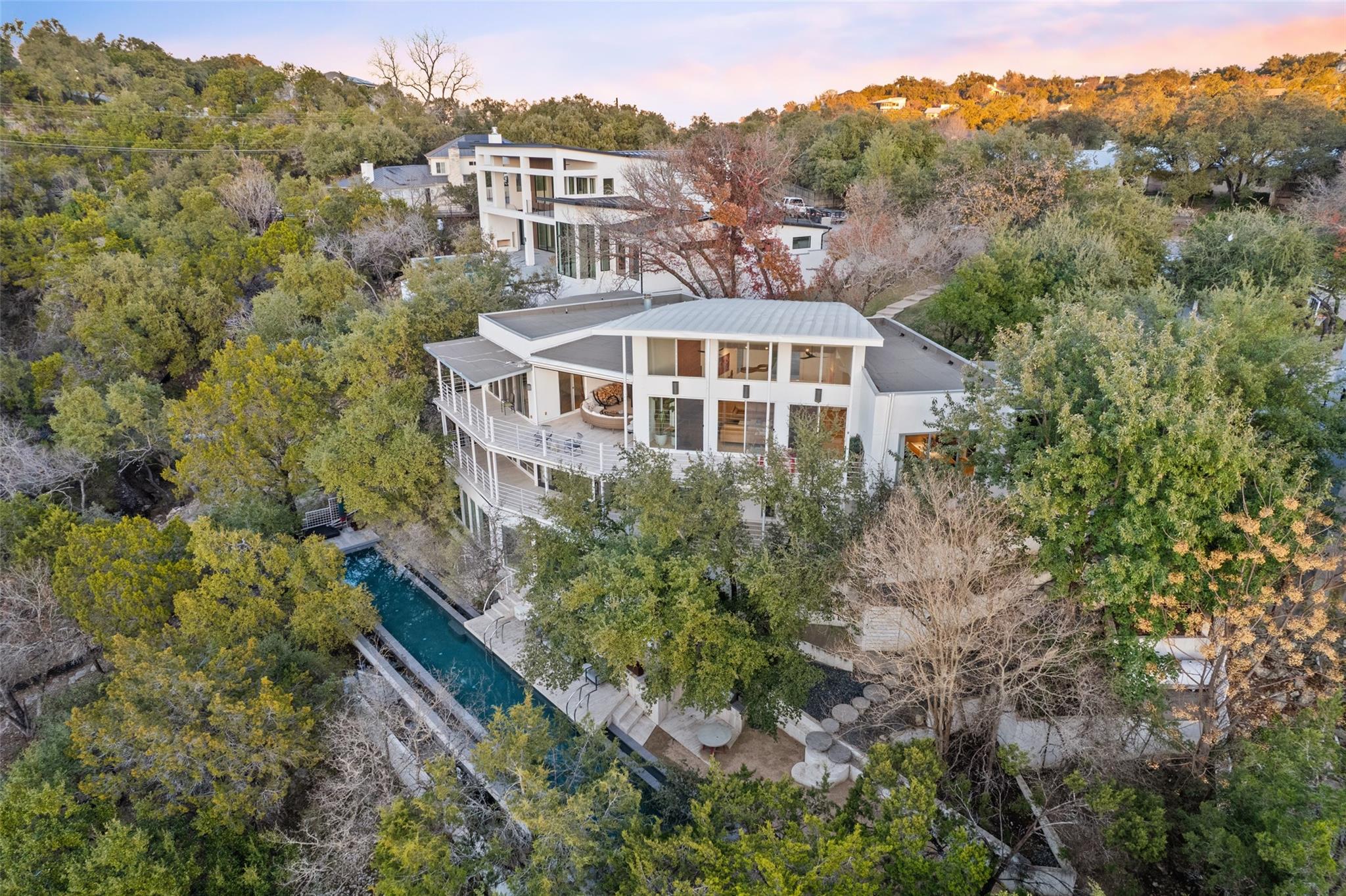 2102 N Oak Canyon Rd, Austin, TX 78746