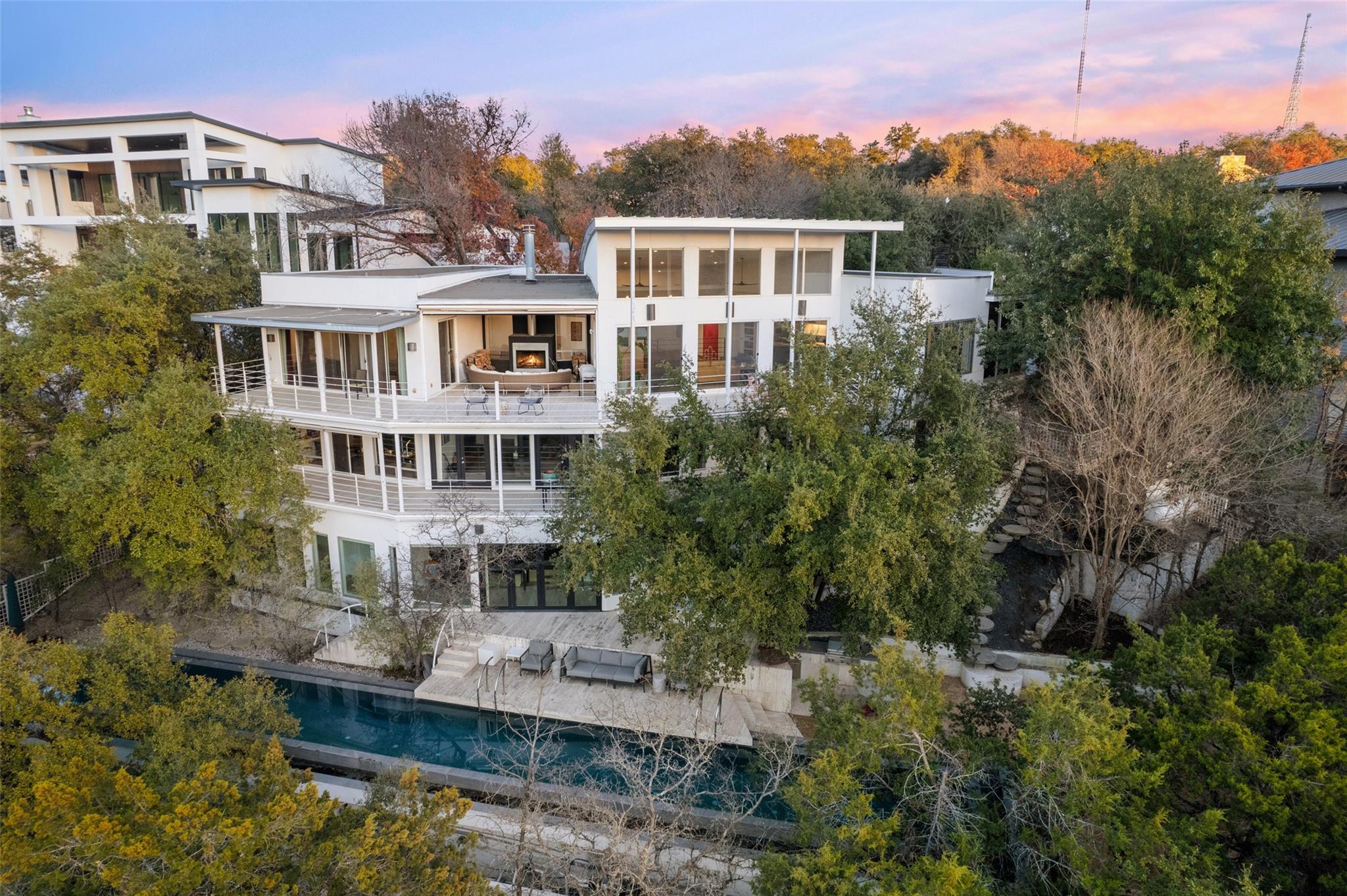 2102 N Oak Canyon Rd, Austin, TX 78746