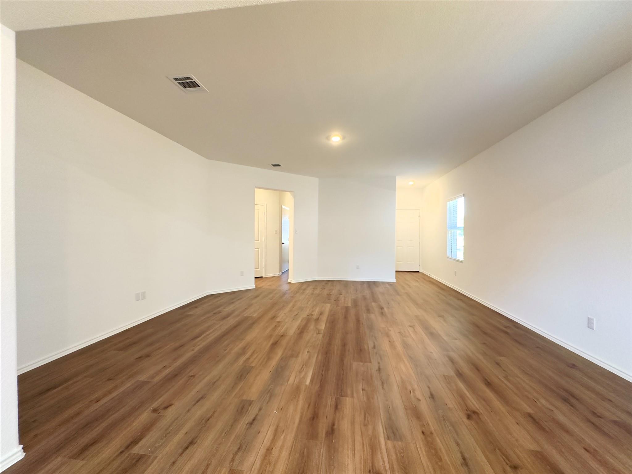 106 Maravillas Bnd, Bastrop, TX 78602