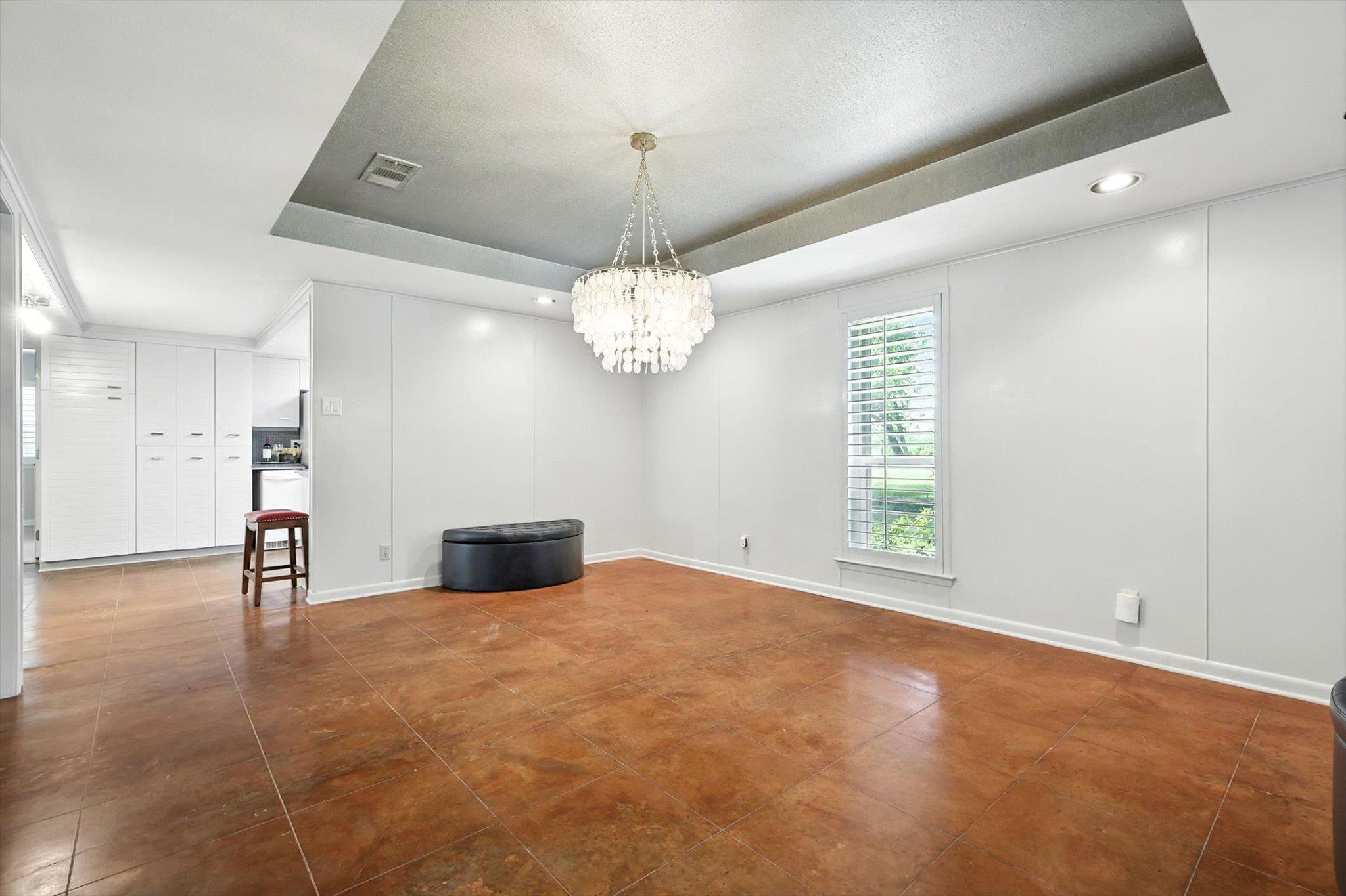 827 Lcr 894, Jewett, TX 75846