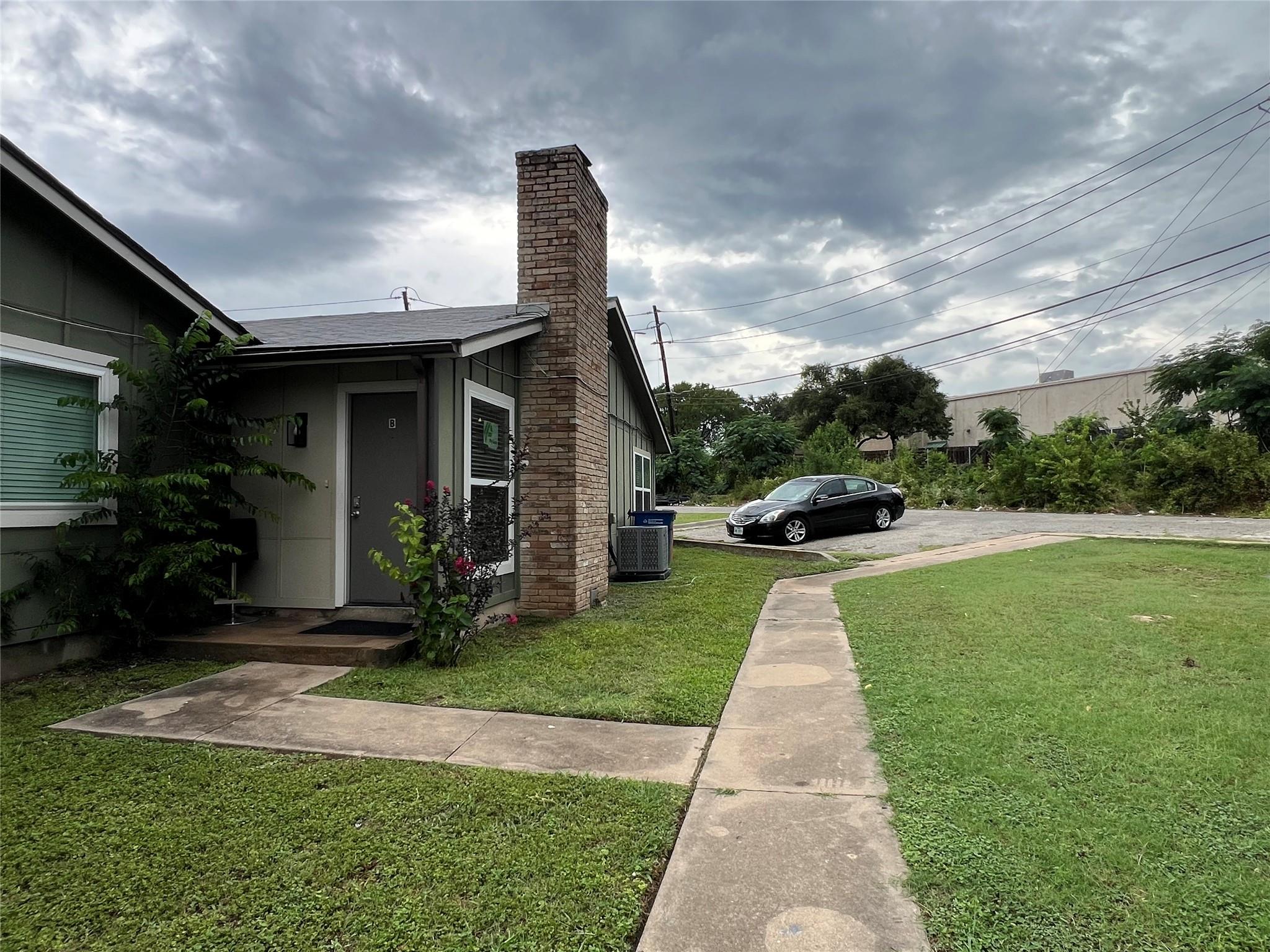 10510 Little Pebble Dr # B, Austin, TX 78758