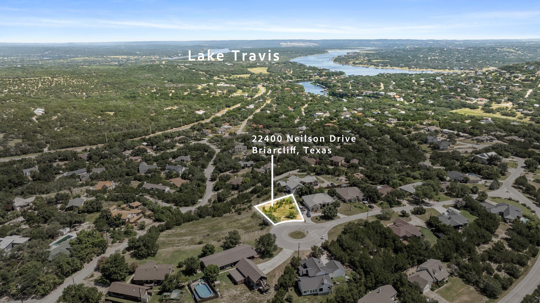 22400 Neilston Dr, Spicewood, TX 78669