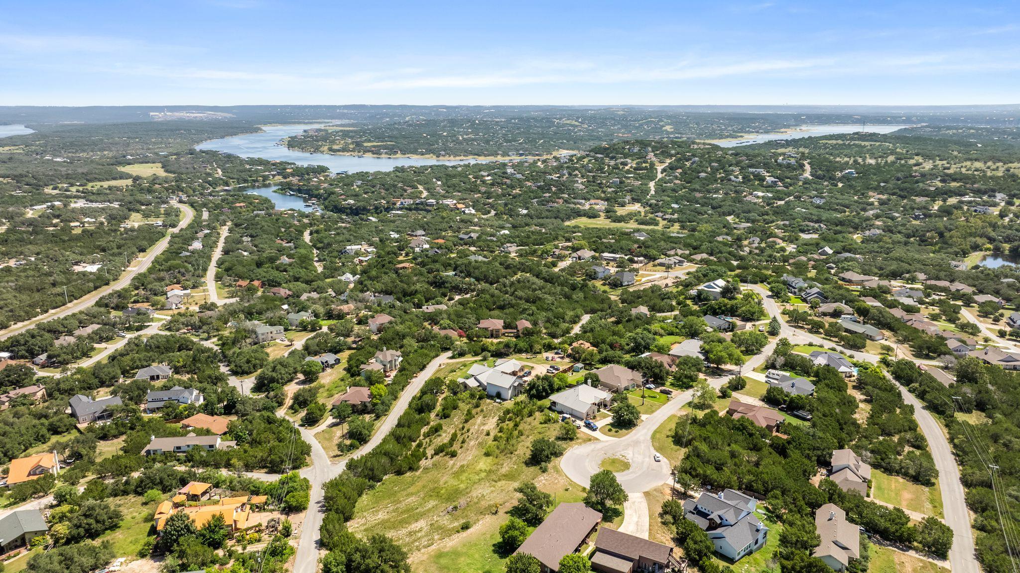 22400 Neilston Dr, Spicewood, TX 78669
