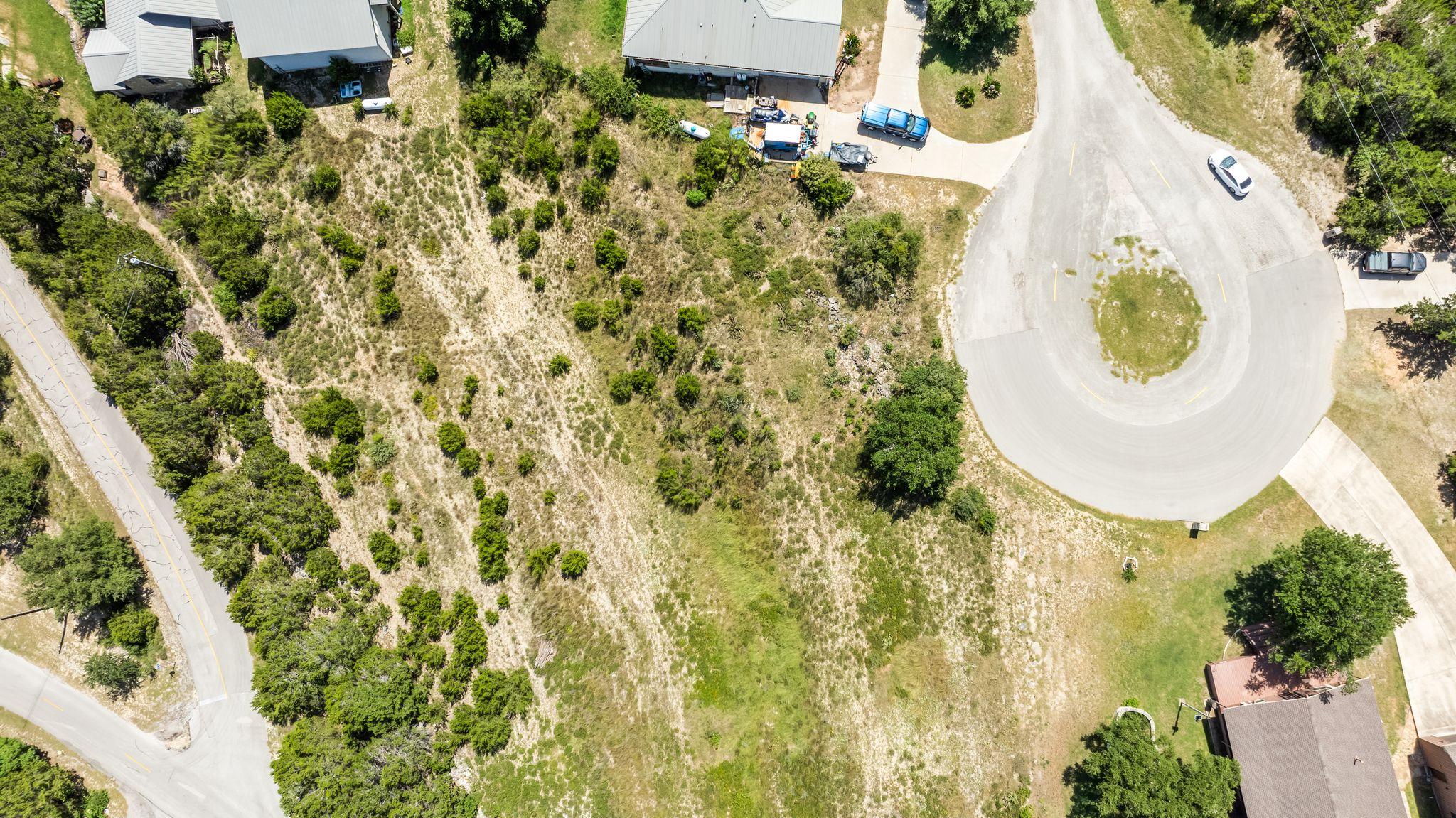 22400 Neilston Dr, Spicewood, TX 78669