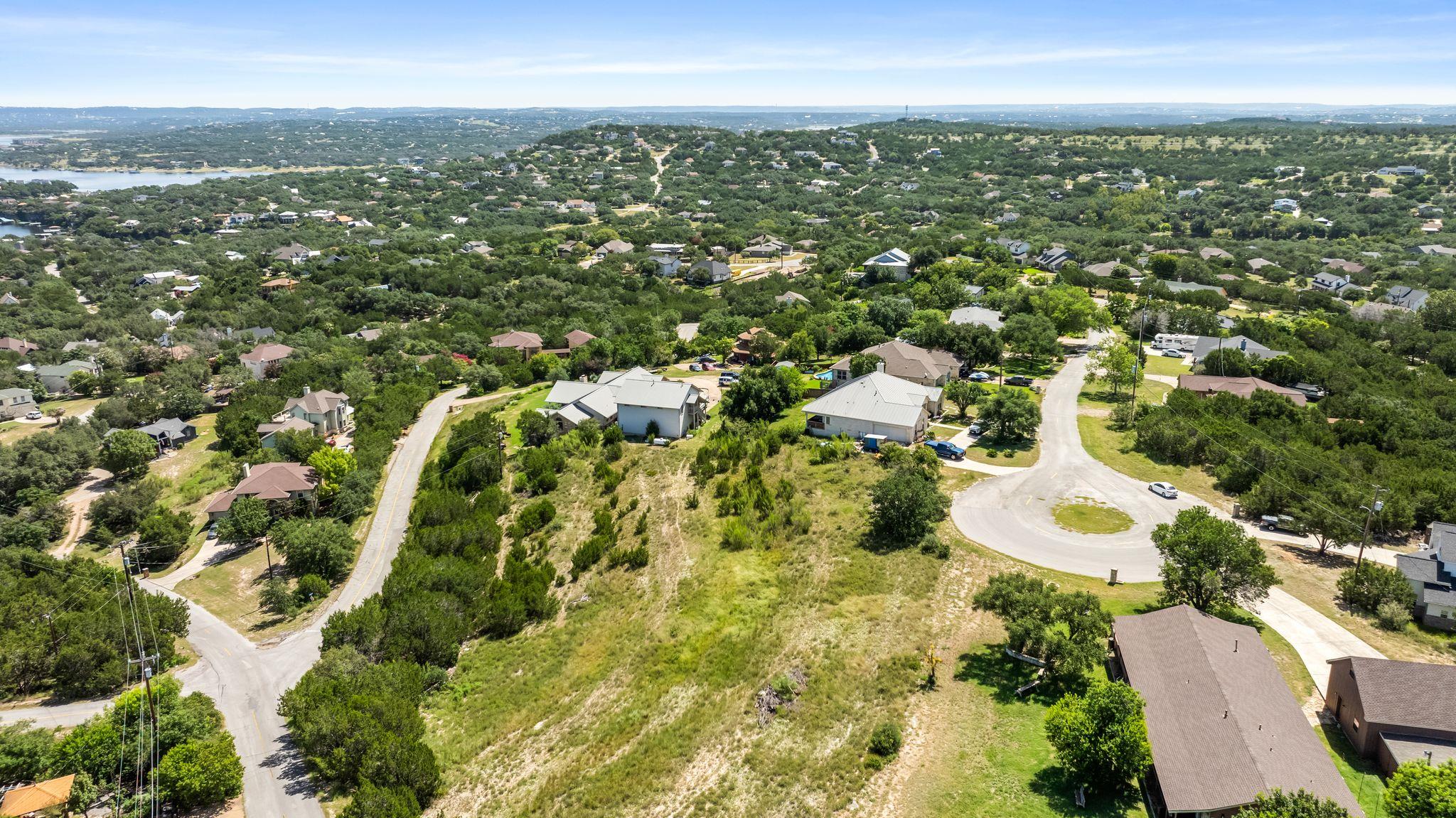 22400 Neilston Dr, Spicewood, TX 78669